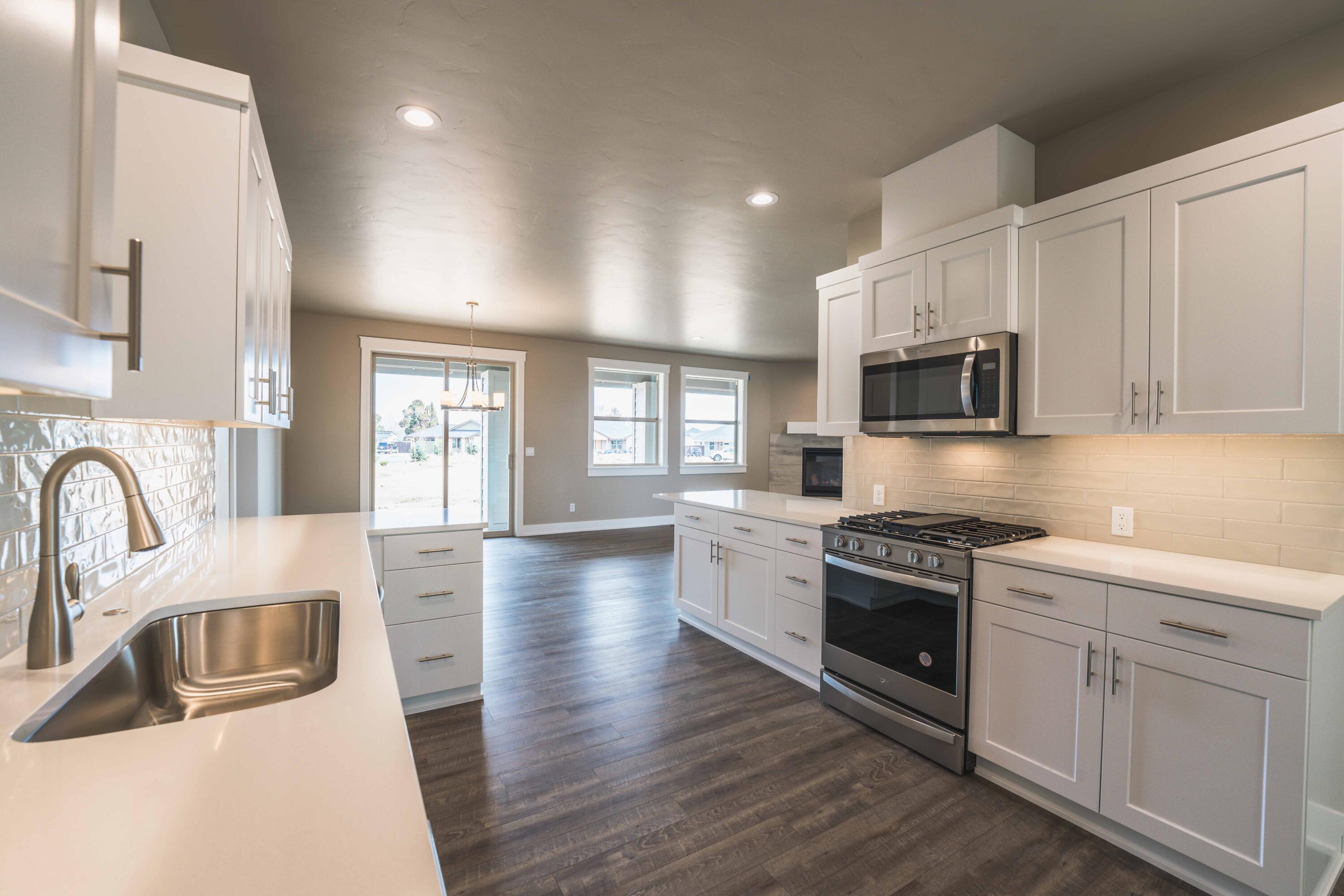 Dry Canyon - Residential