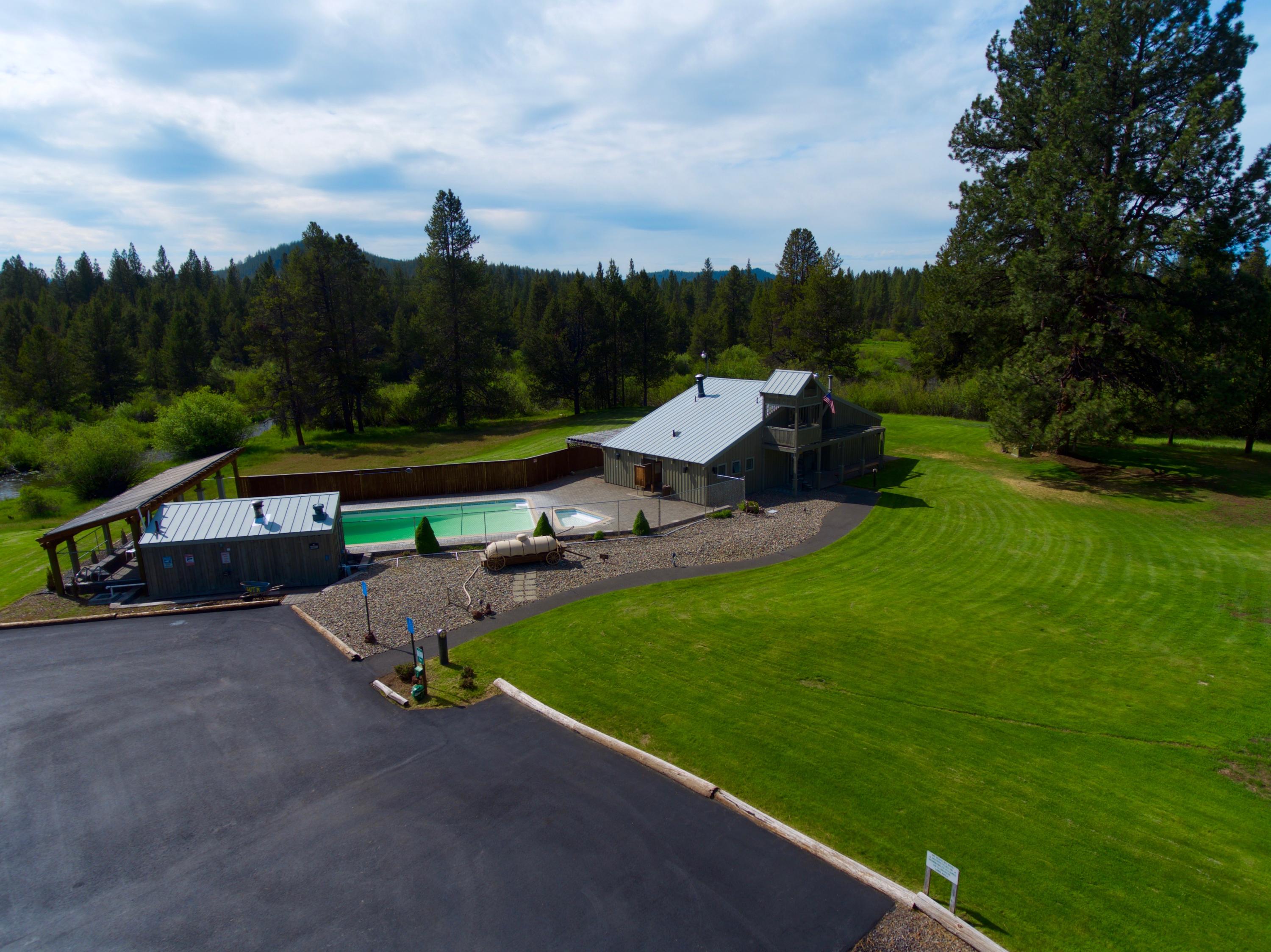 Wagon Trail Acreages - Residential