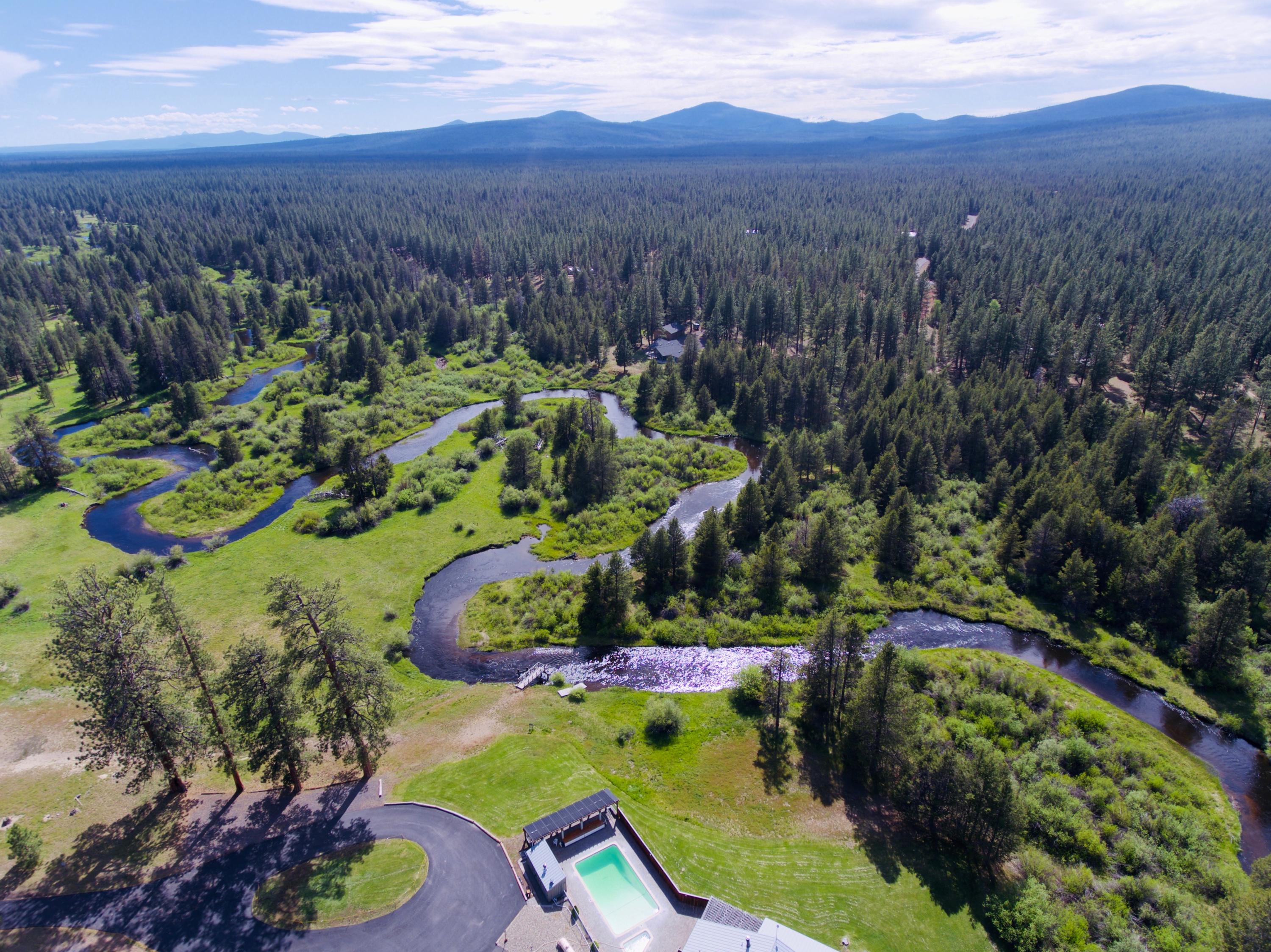 Wagon Trail Acreages - Residential