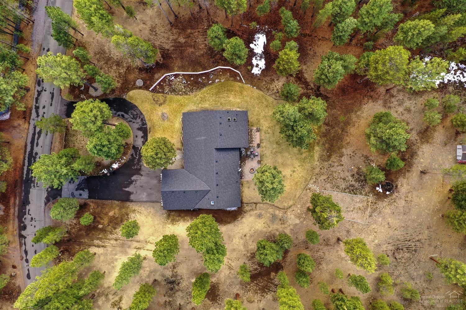 Wagon Trail Acreages - Residential