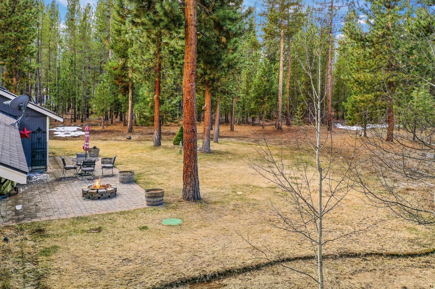 Wagon Trail Acreages - Residential