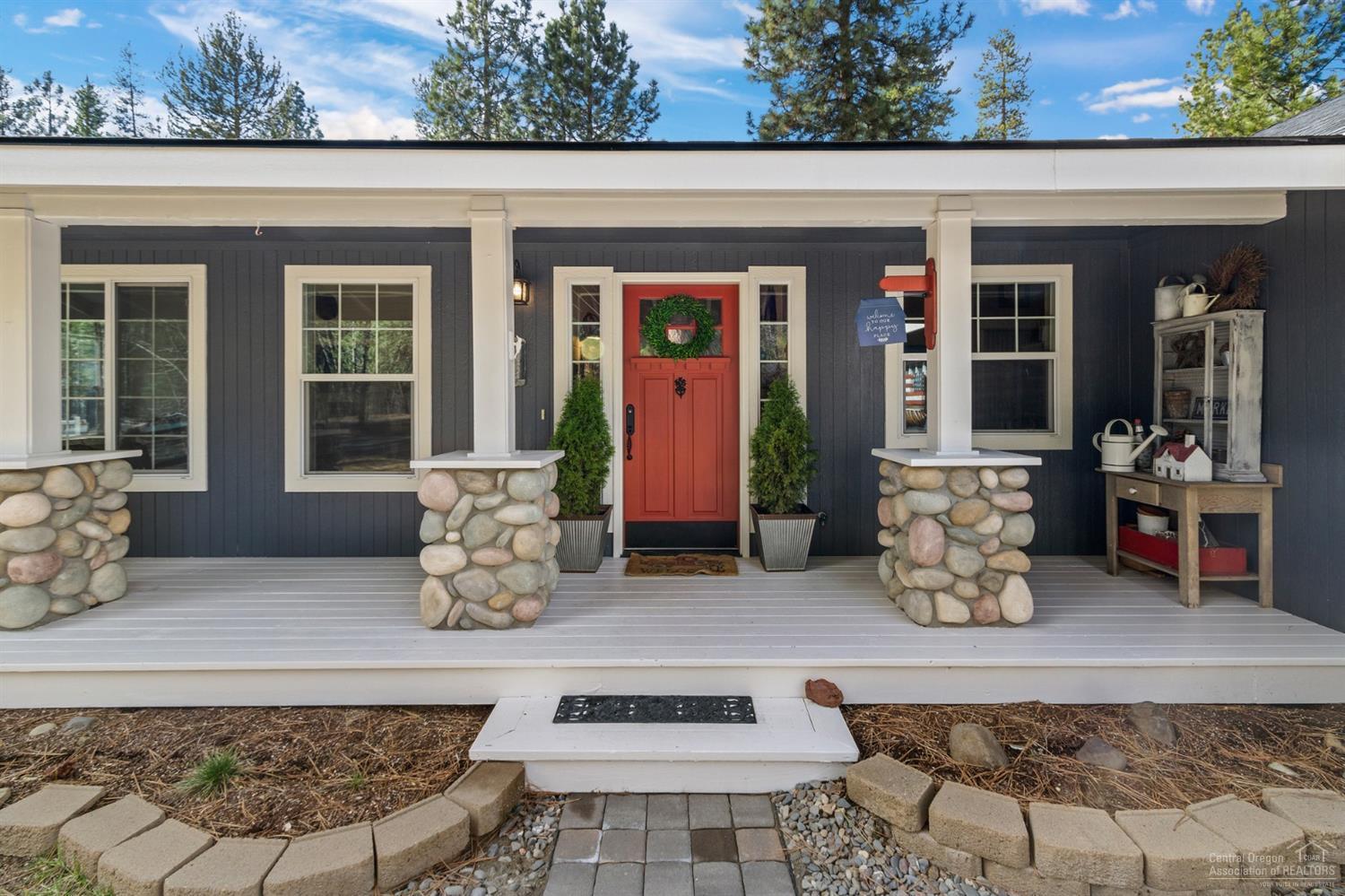 Wagon Trail Acreages - Residential