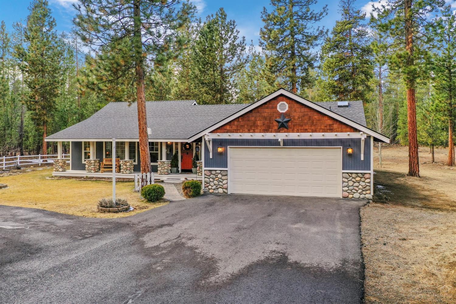 Wagon Trail Acreages - Residential