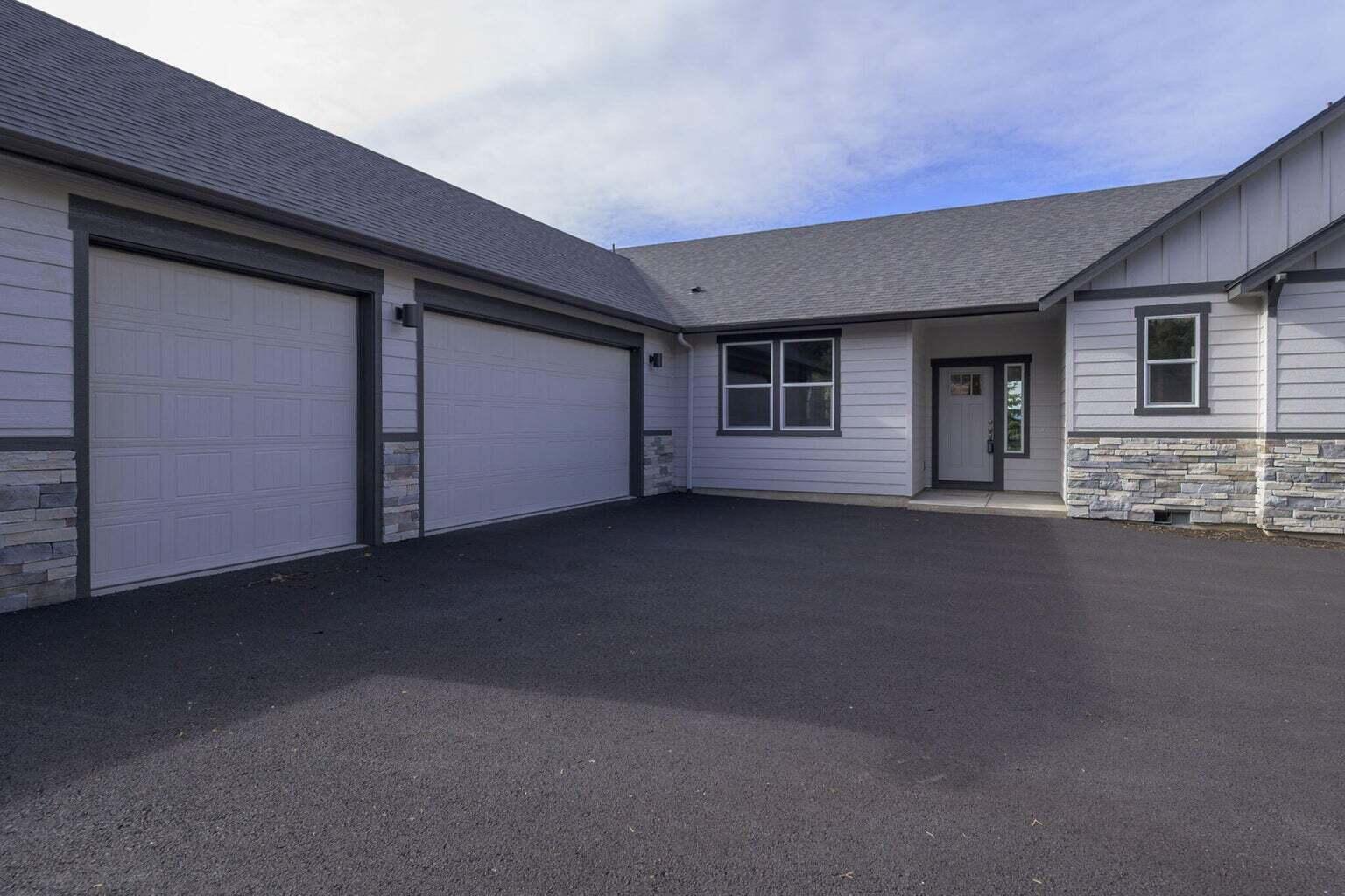 Eagle Crest - Residential