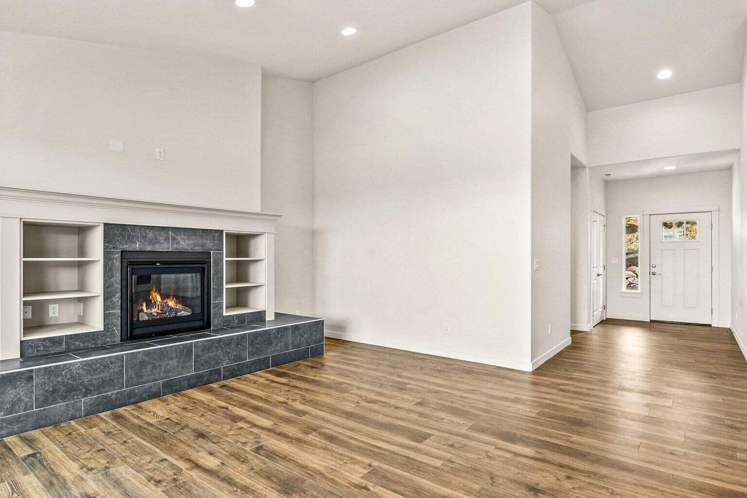 Eagle Crest - Residential