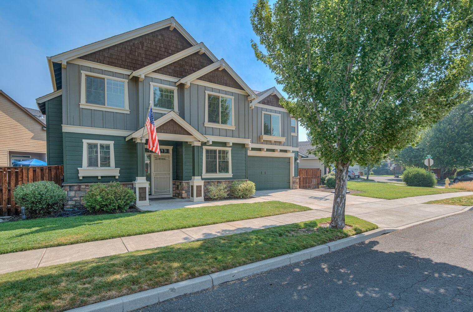 Quiet neighborhood, low traffic! This well-designed residence in the wonderful Fieldstone Crossing subdivision is ready for a new owner. The open concept floorplan is great for gatherings of family and friends. Office/Flex Room upstairs can allow work from home. Fully fenced backyard features a gazebo for a reprieve from the sun, barbequing, conversation or simply enjoying a book. Community pool, park and trails provide opportunities for relaxing, exercise or walking the dog just outside your front door. Newly installed water heater, oven, microwave and bathroom fans. Exterior was painted in the last two to three years. HOA includes front yard maintenance.
