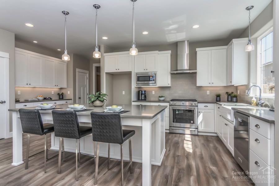 Forked Horn Butte - Residential