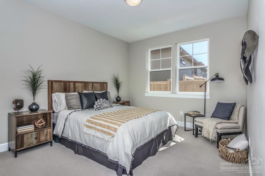 Forked Horn Butte - Residential