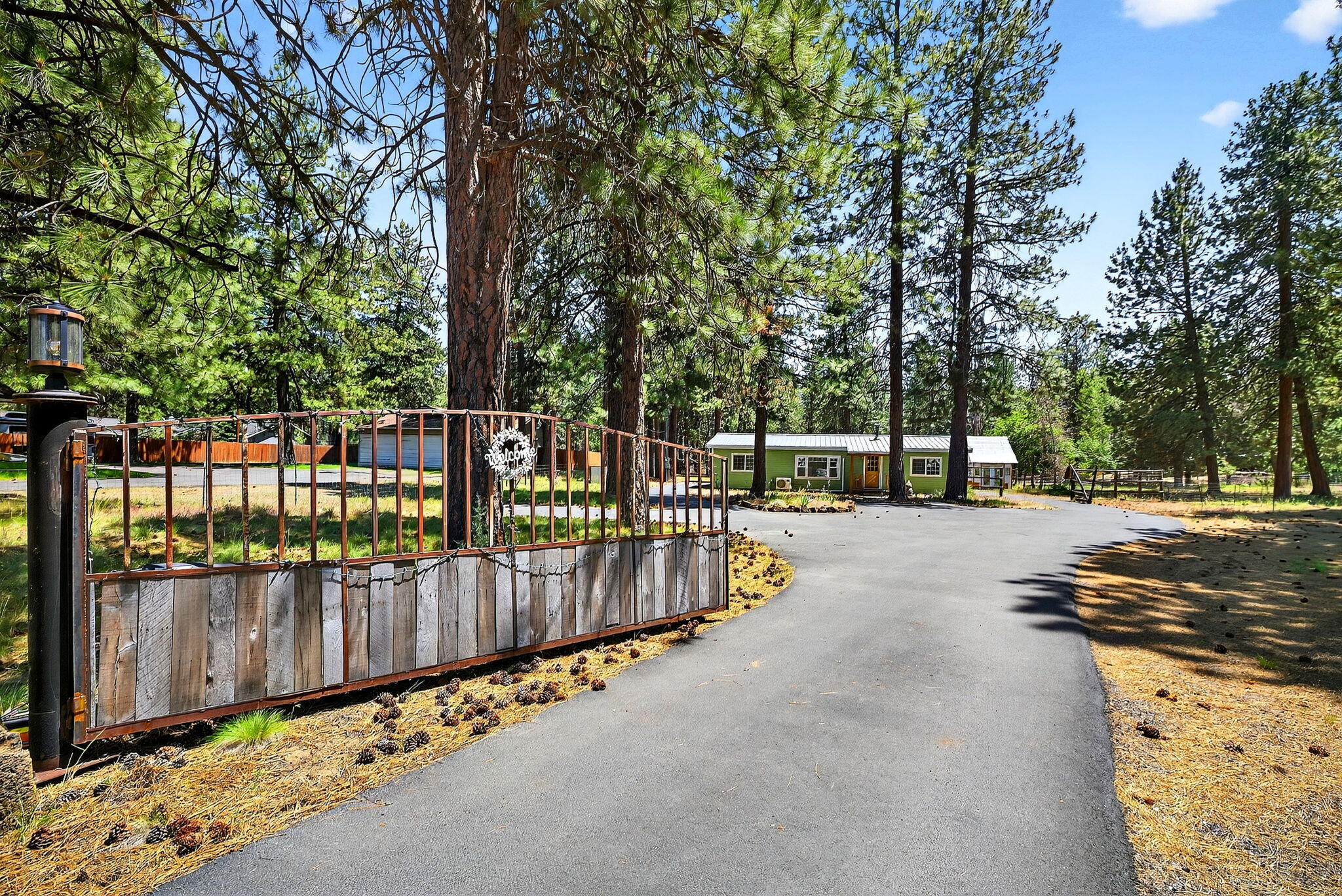 Deschutes RiverWoods - Residential