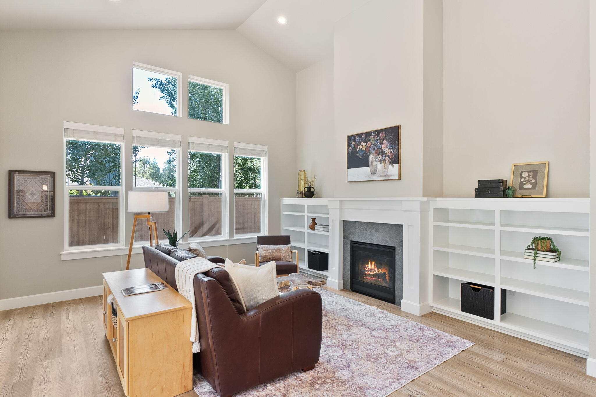SaddleStone - Residential