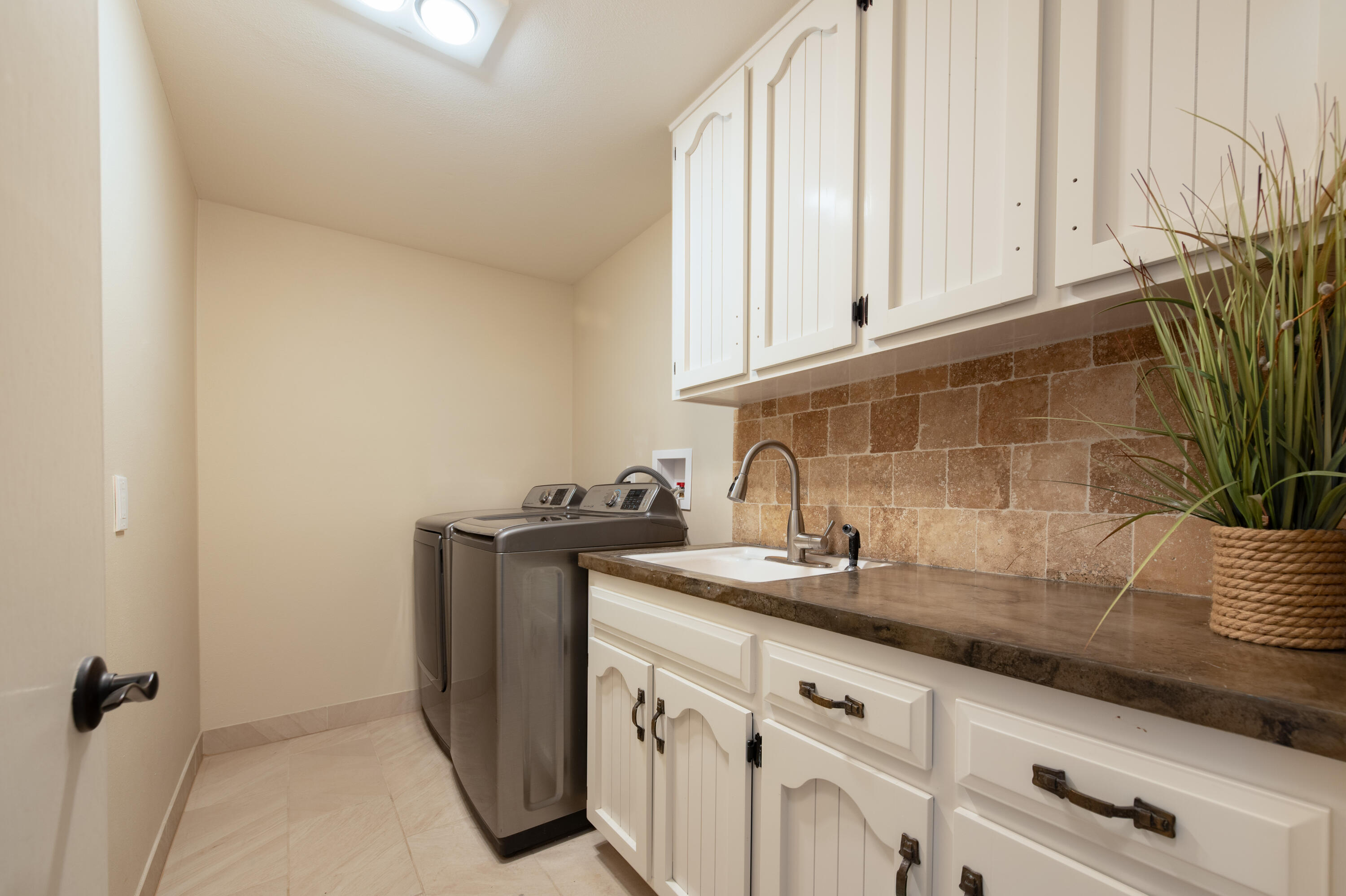 Tillicum Village - Residential