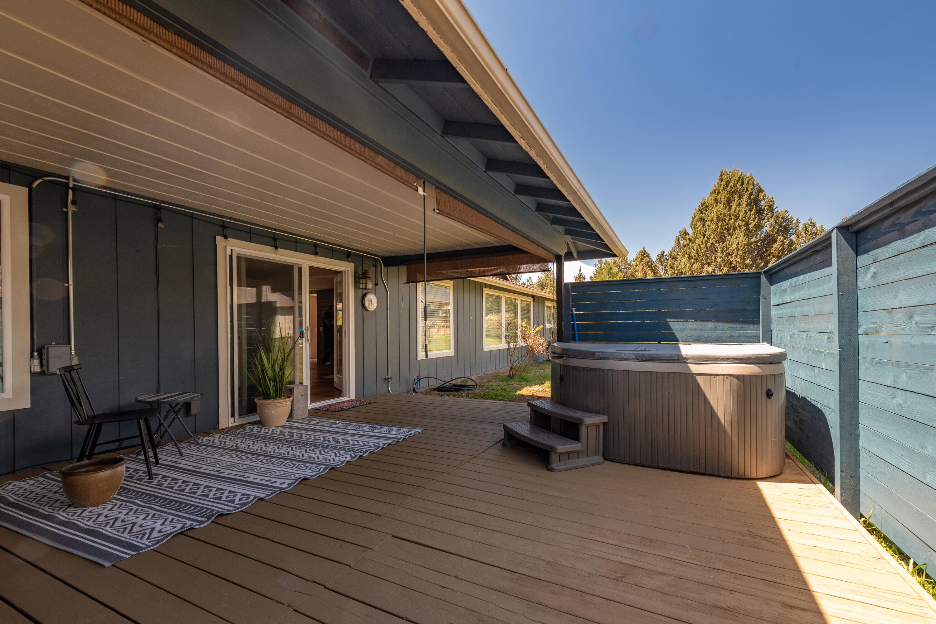 Tillicum Village - Residential