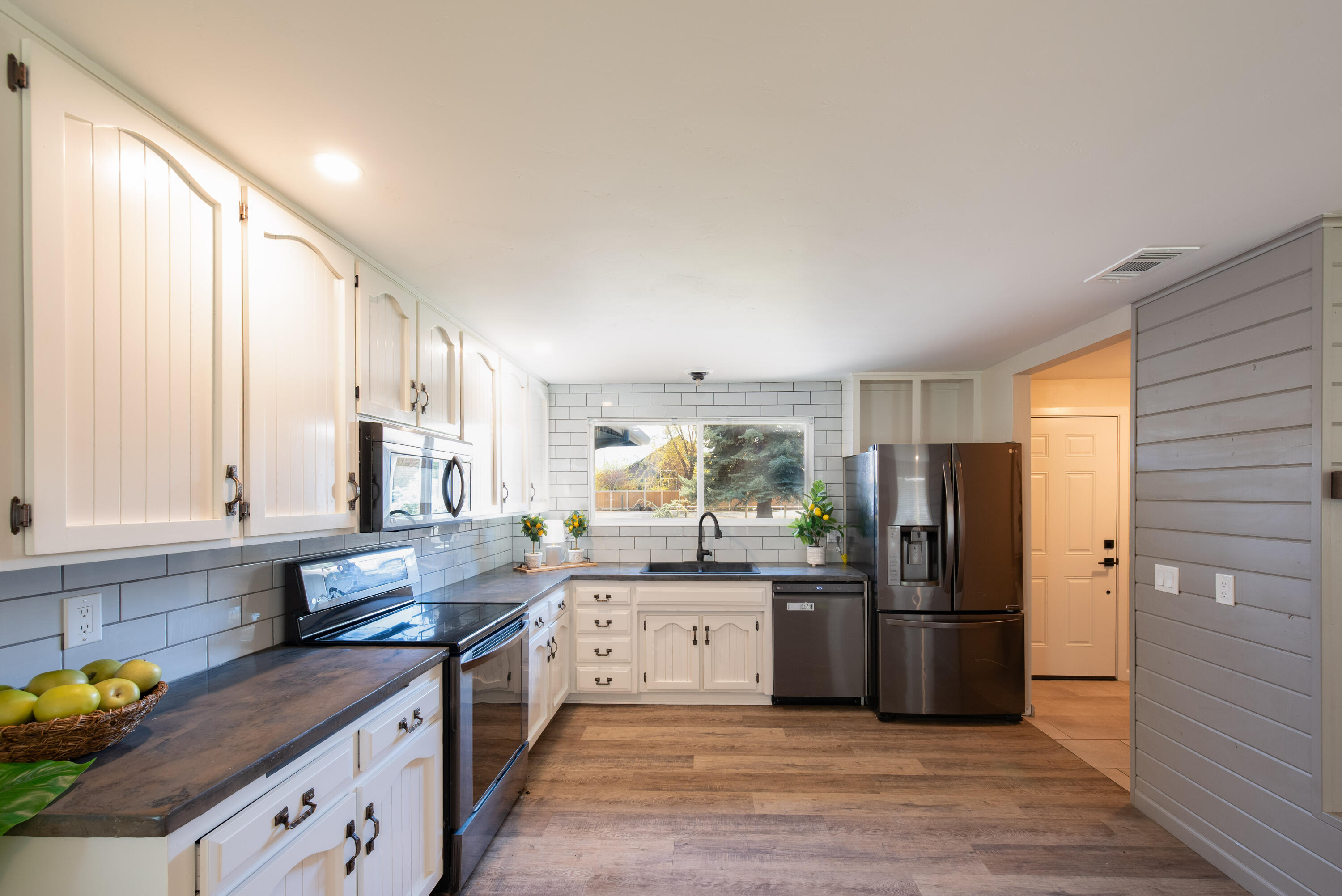 Tillicum Village - Residential