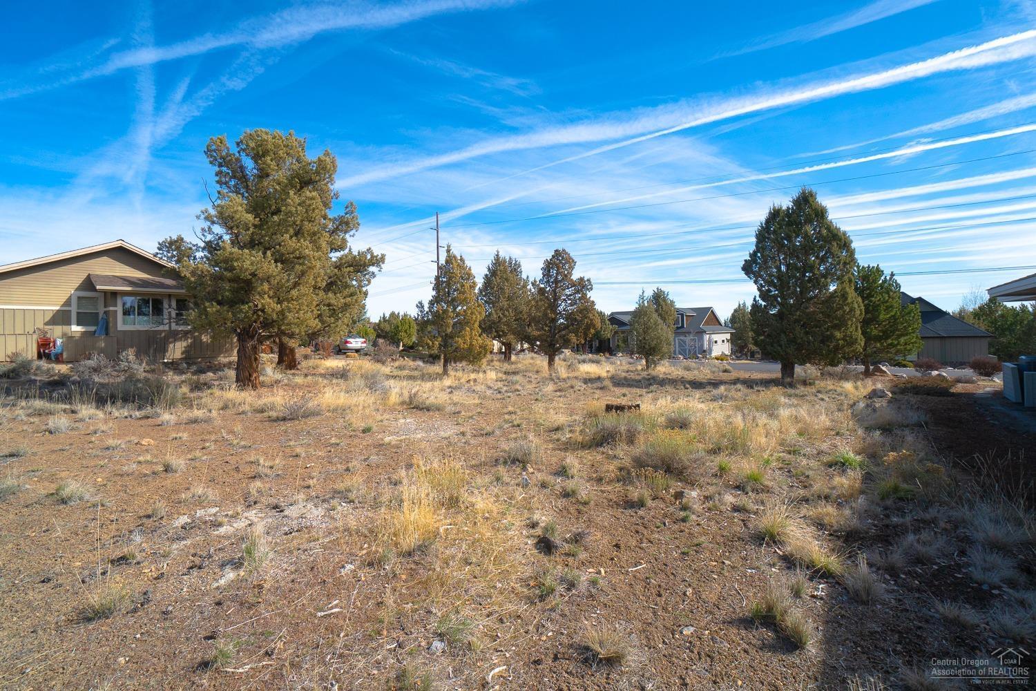 Eagle Crest - Land