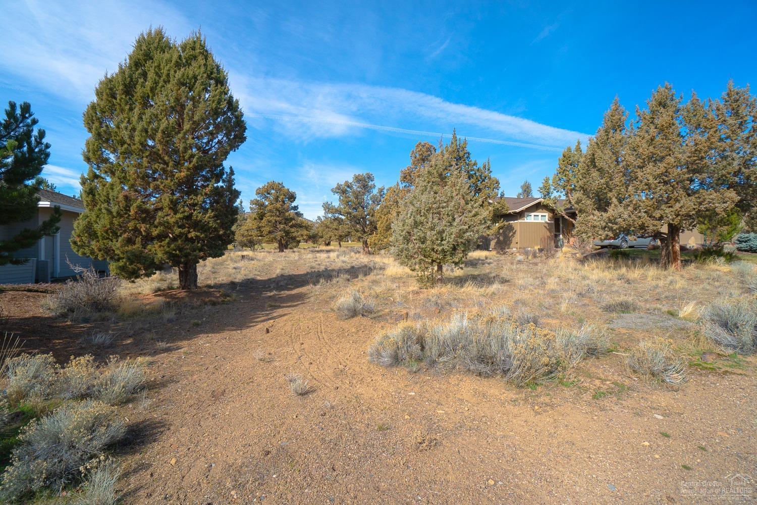 Eagle Crest - Land