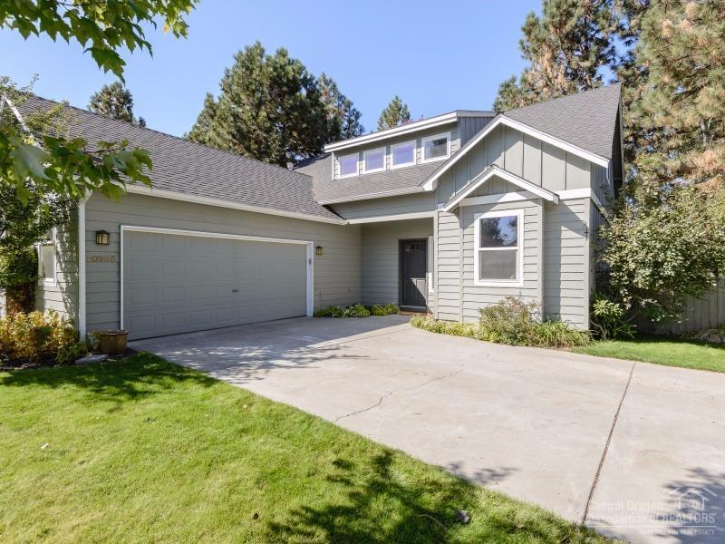 Located on a quiet street in the desirable SW Bend neighborhood of River Rim, this home offers 1804 sf w/3 bedrooms, 2.5 baths, and open great room floorplan w/master and study on the main level. Situated on a private corner lot, this freshly updated home features new flooring, carpet, baseboard & paint throughout the interior, stainless appliances, and more. Neighborhood amenities include Wildflower Park, Brookswood Plaza, trails and convenient access to the Deschutes River Trail & Elk Meadow Elementary.