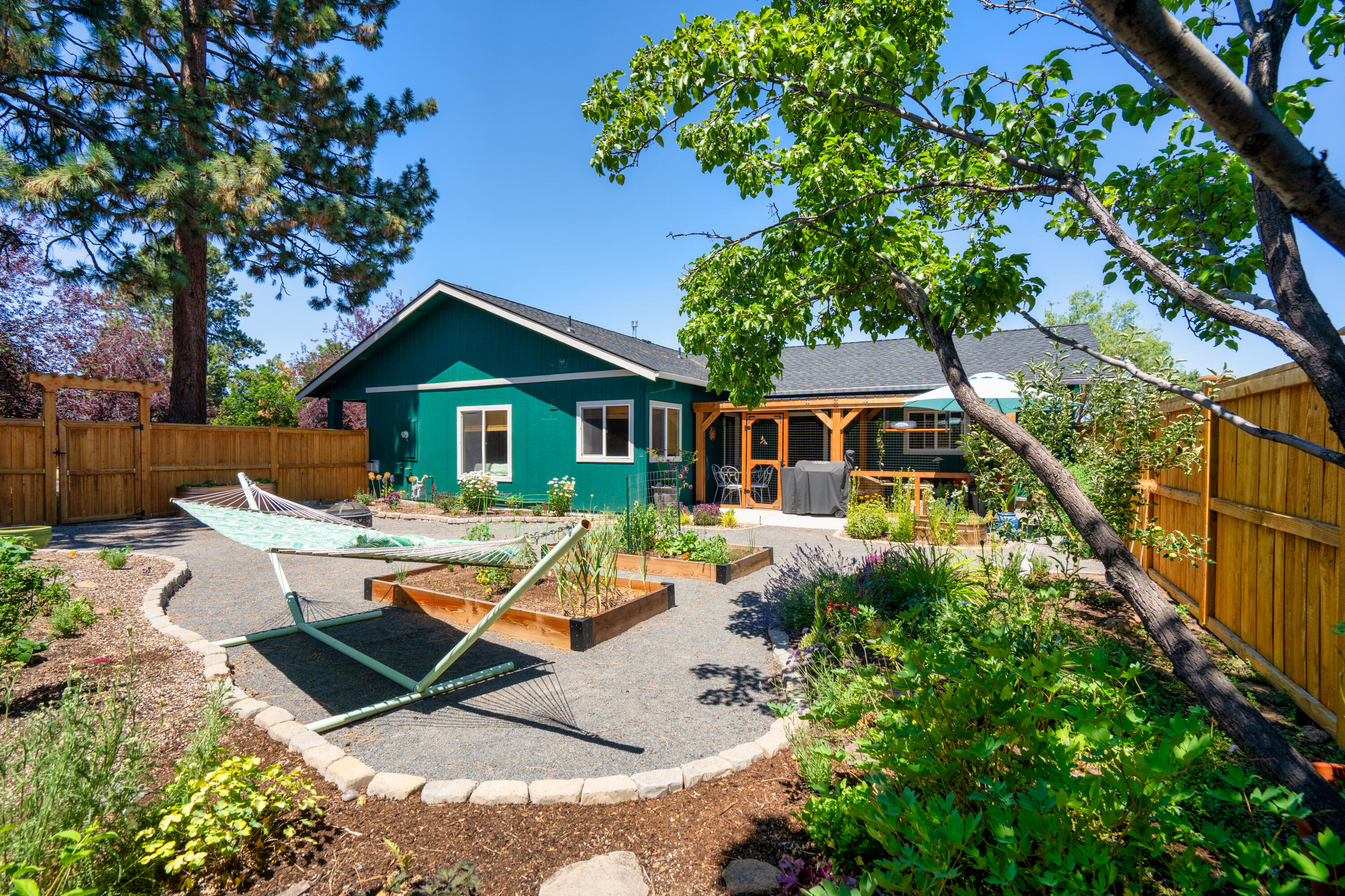 Larkspur - Residential