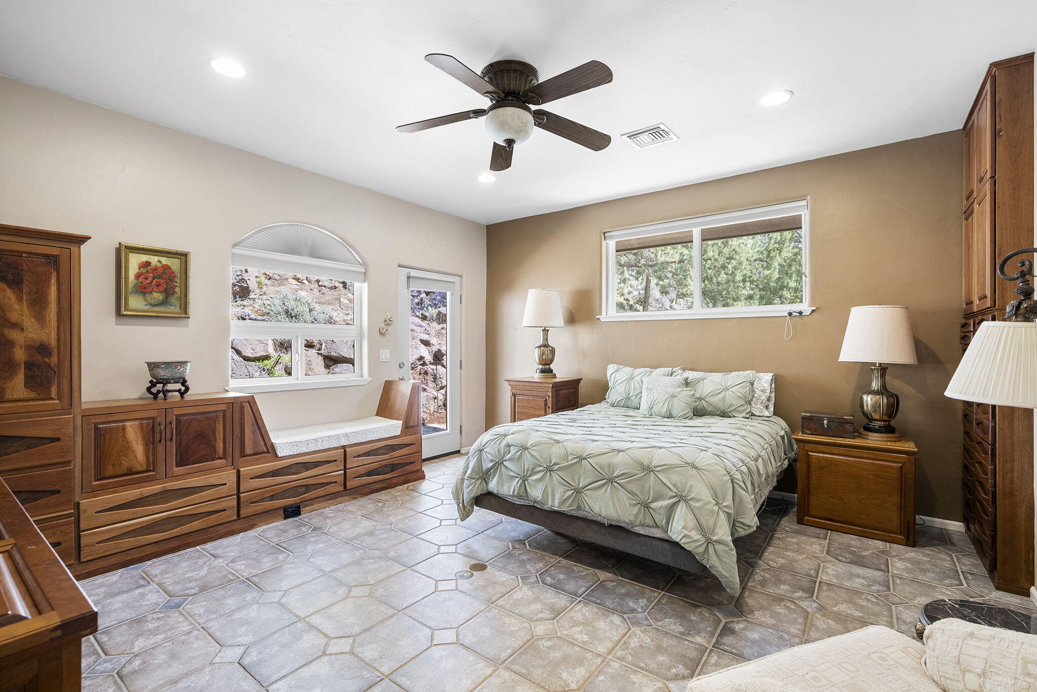 Awbrey Glen - Residential