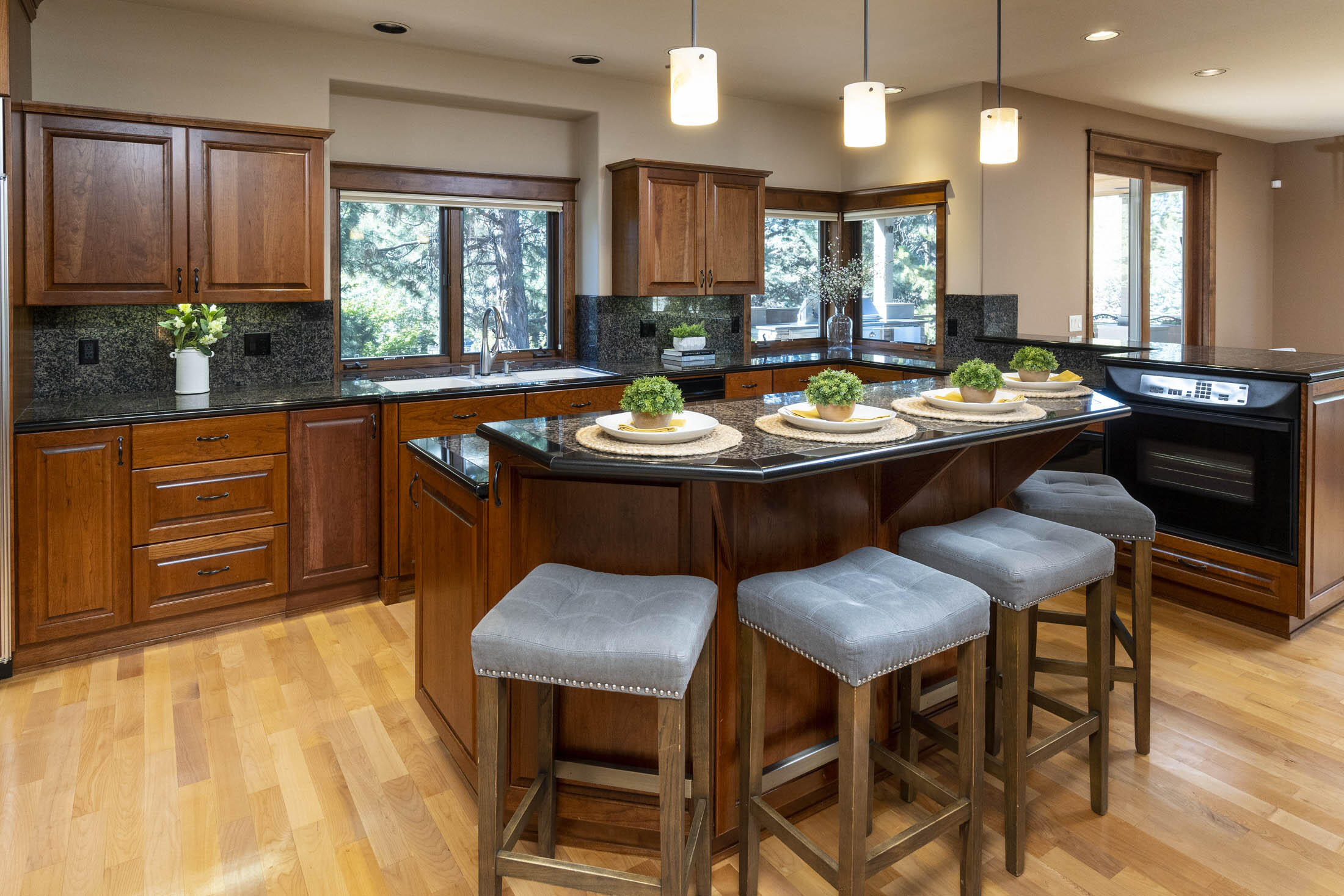 Awbrey Glen - Residential