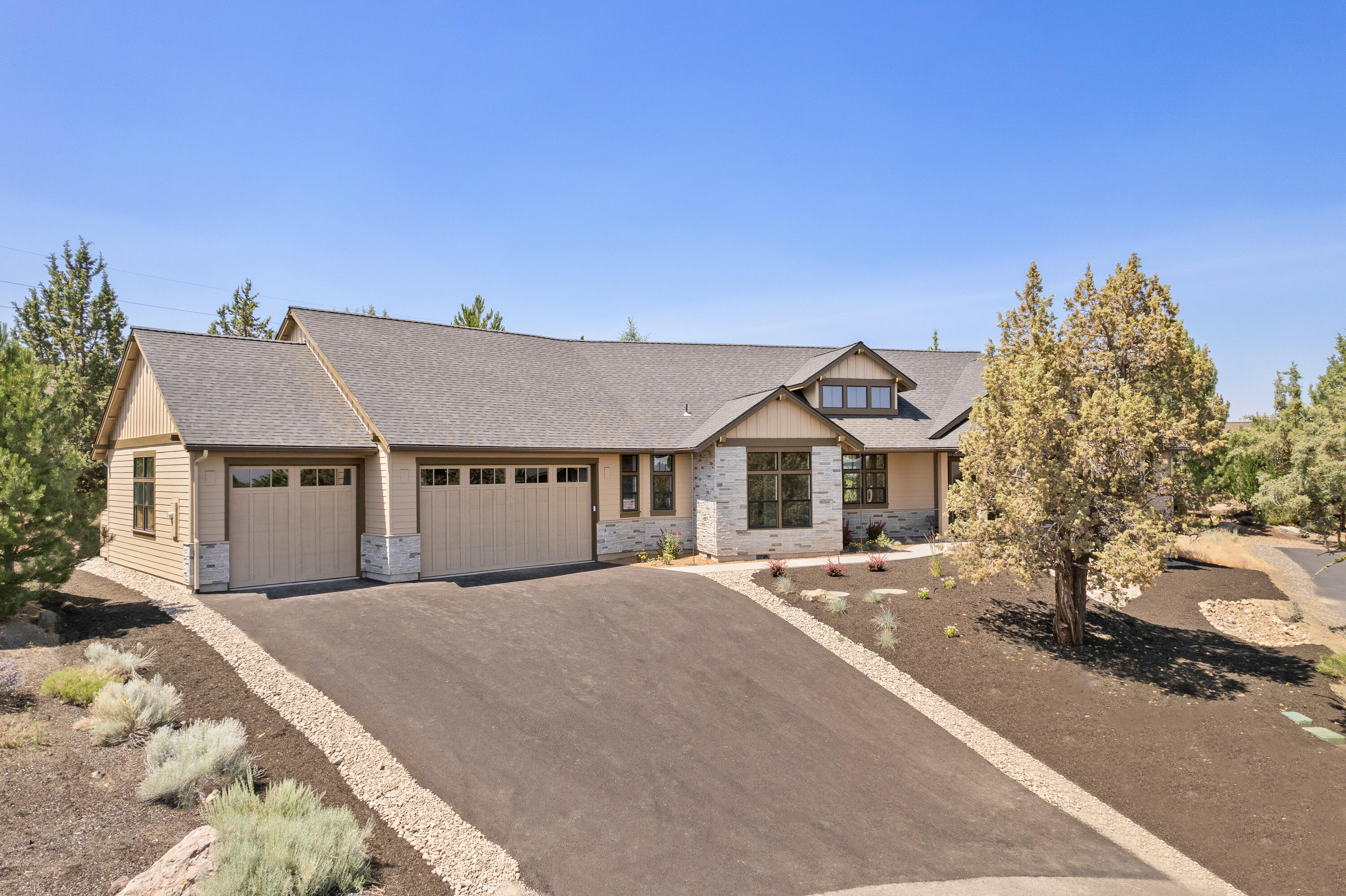 Ridge At Eagle Crest - Residential