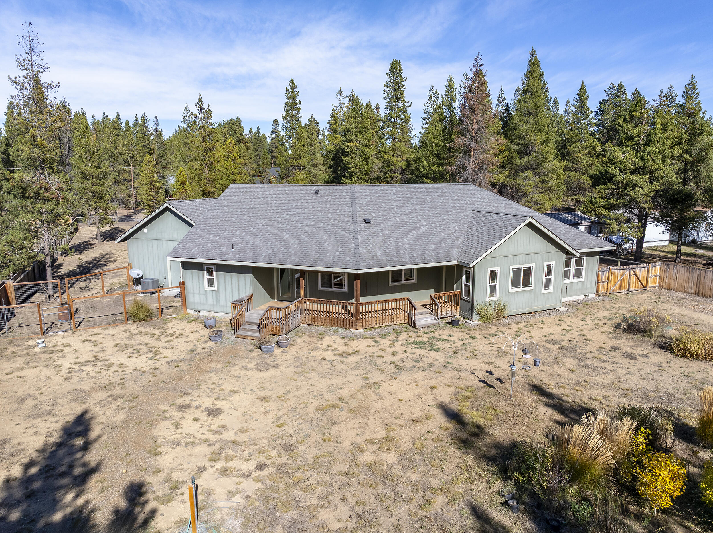 Cw Reeve Resort - Residential