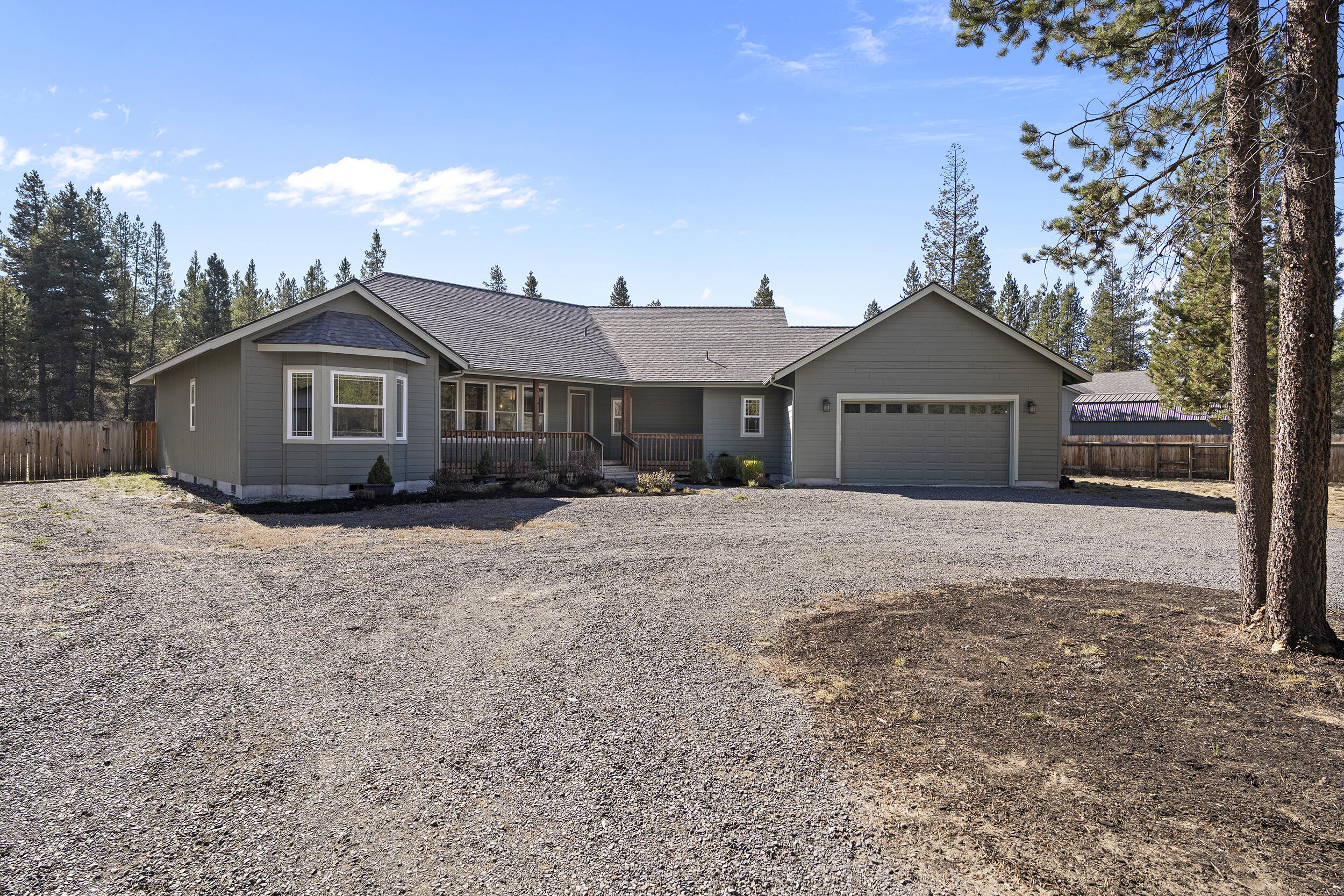 Cw Reeve Resort - Residential