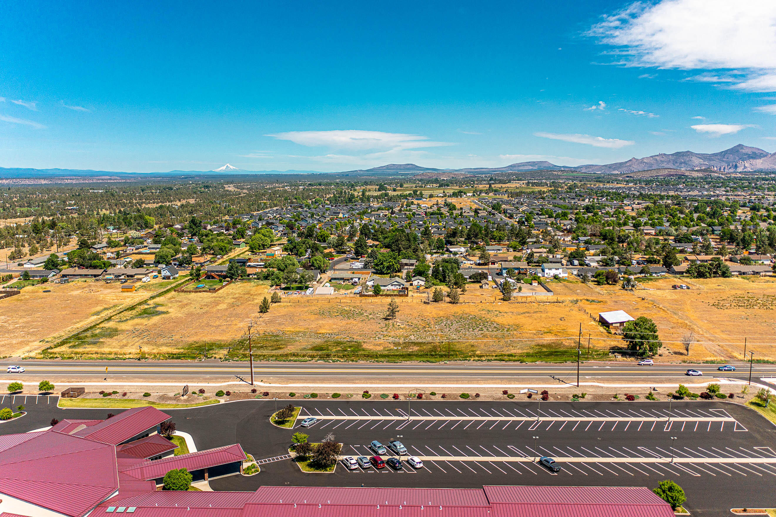 CLAR - Commercial Sale