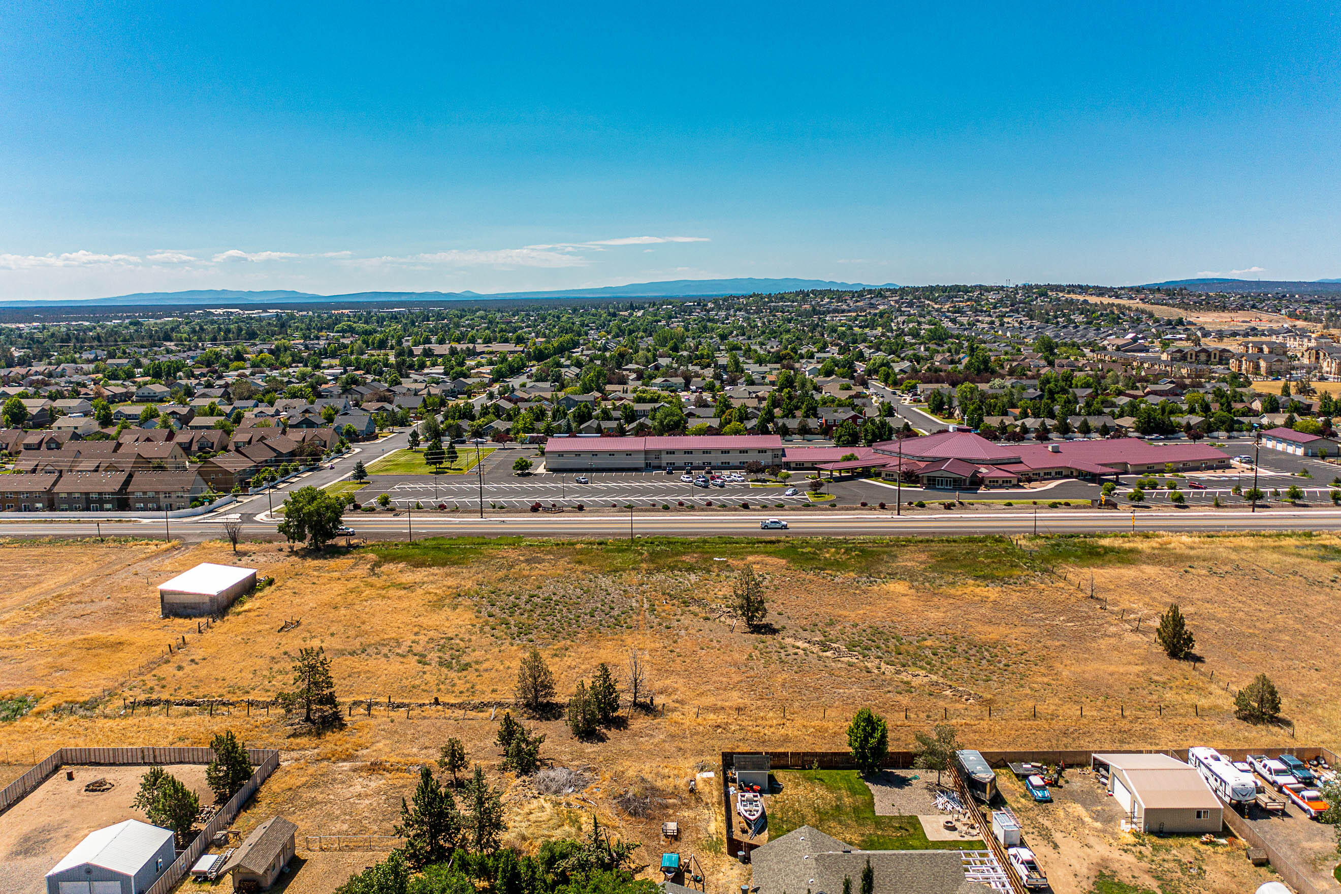 CLAR - Commercial Sale
