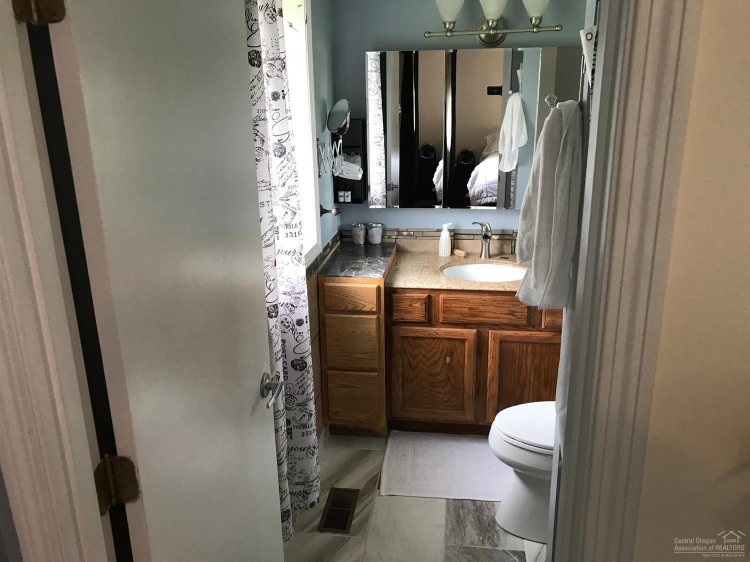 Madras Ranchos - Residential