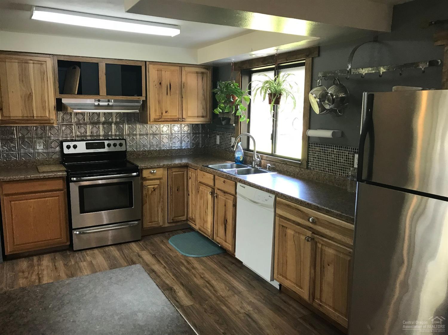 Madras Ranchos - Residential