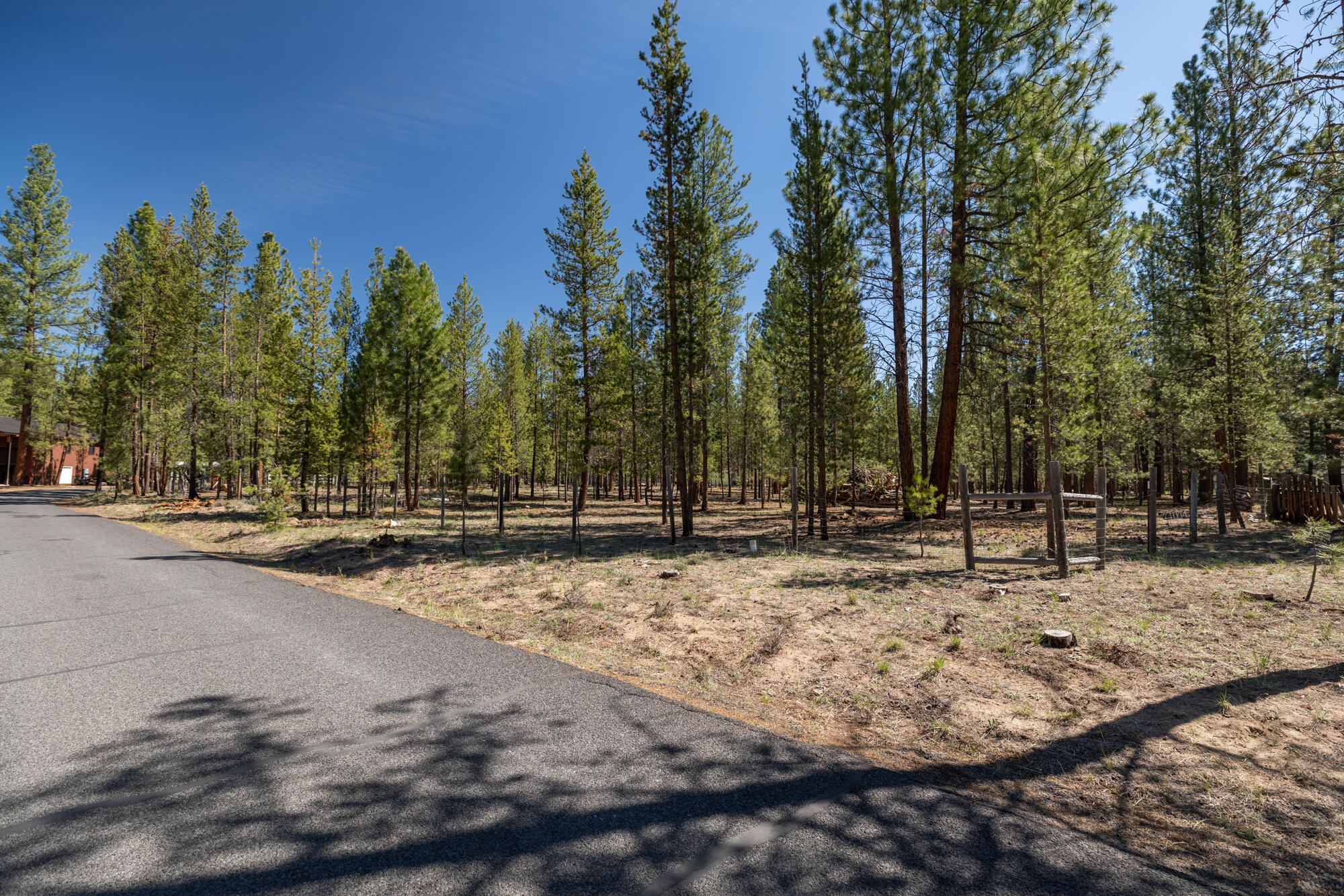Wagon Trail Acreages - Land