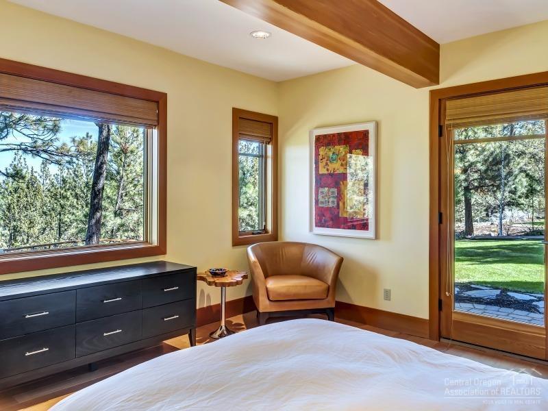 Skyliner Summit - Residential