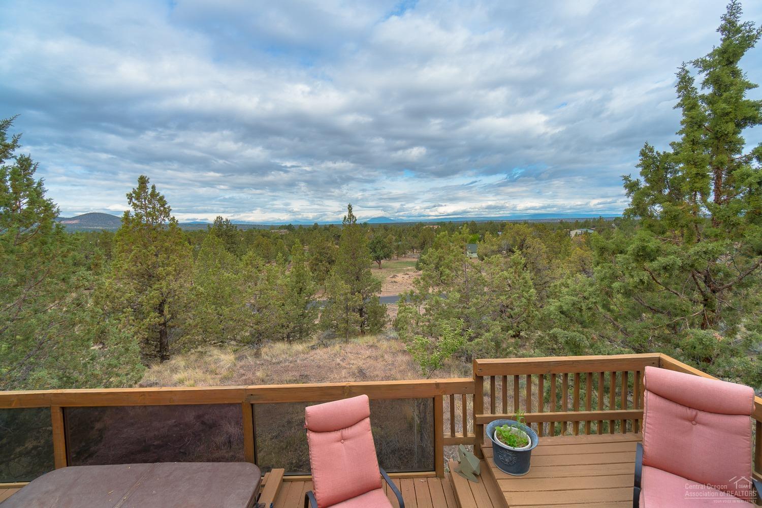 Howells Hilltop - Residential