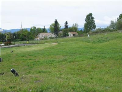Formally townhome lots with rear entry and great views! Combine 2 lots and create a .15 acre building lot for your dream home for $100,000. Merger of lots is pending city and HOA approval.