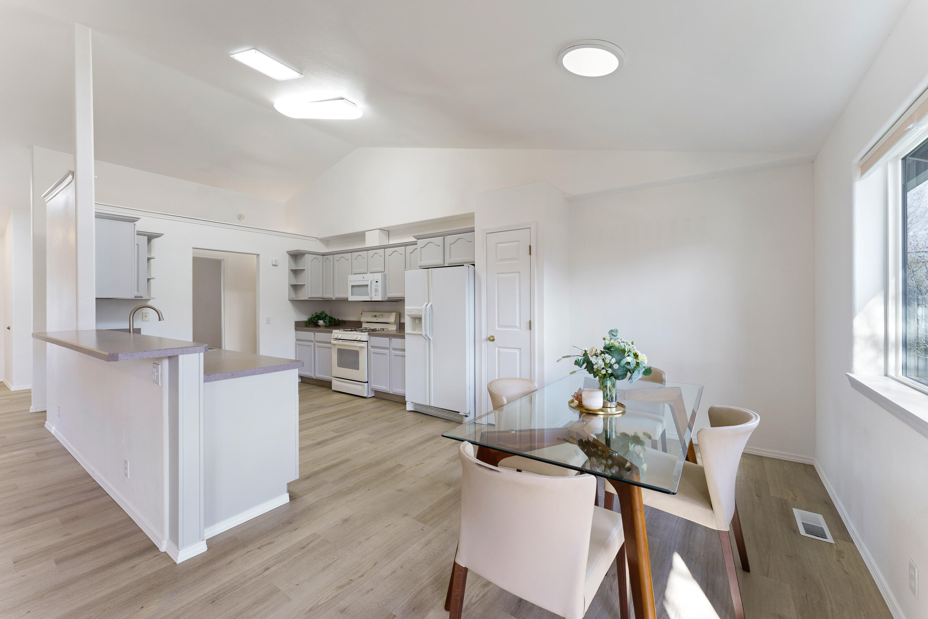 Sunpointe - Residential