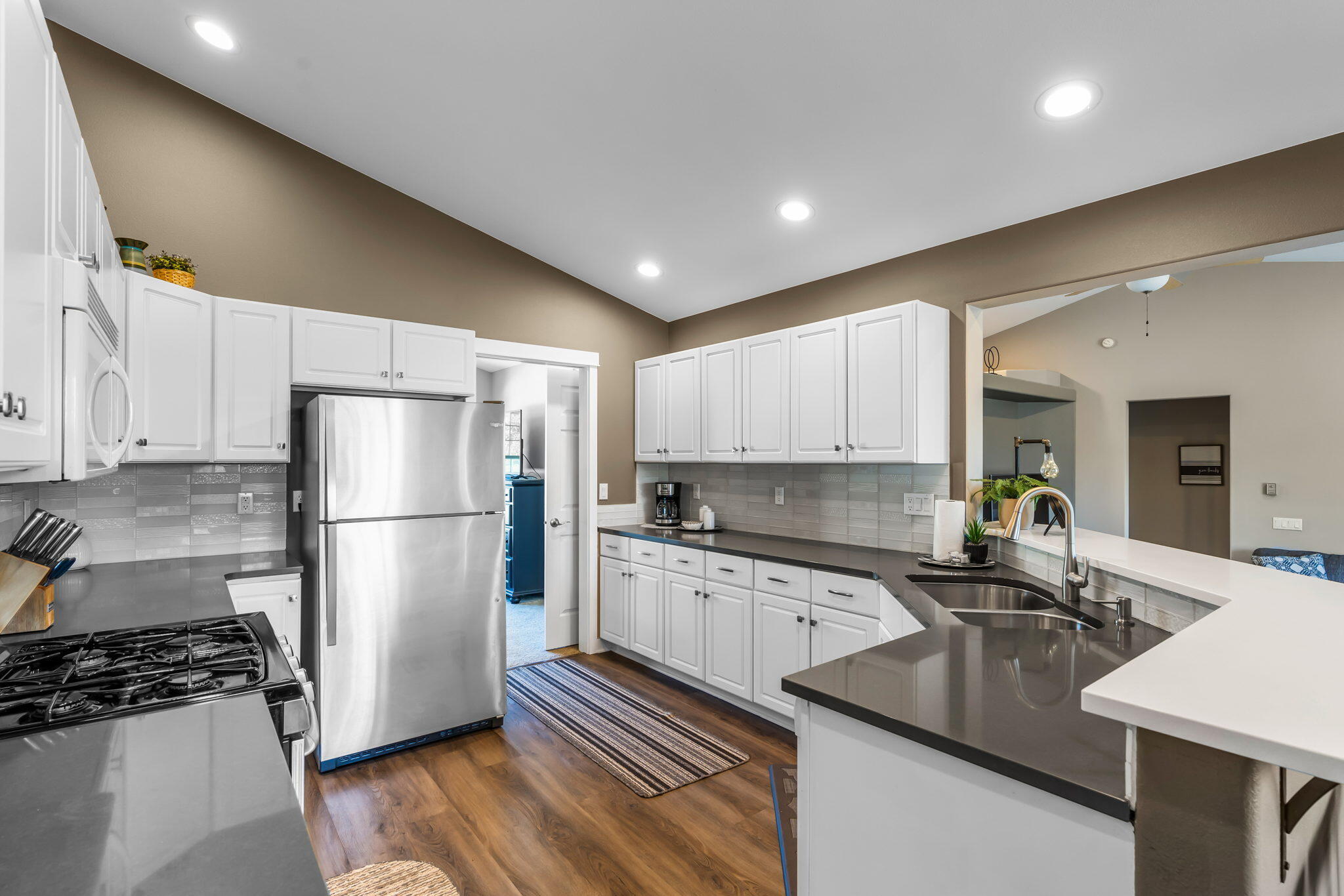 Eagle Crest - Residential