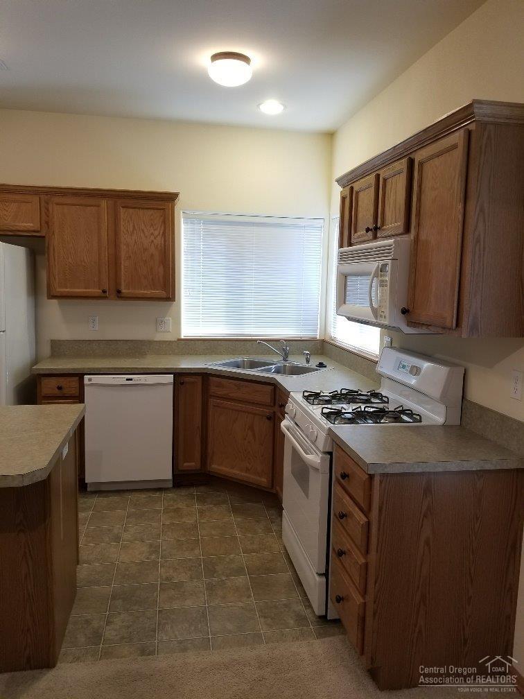 Larkspur - Residential