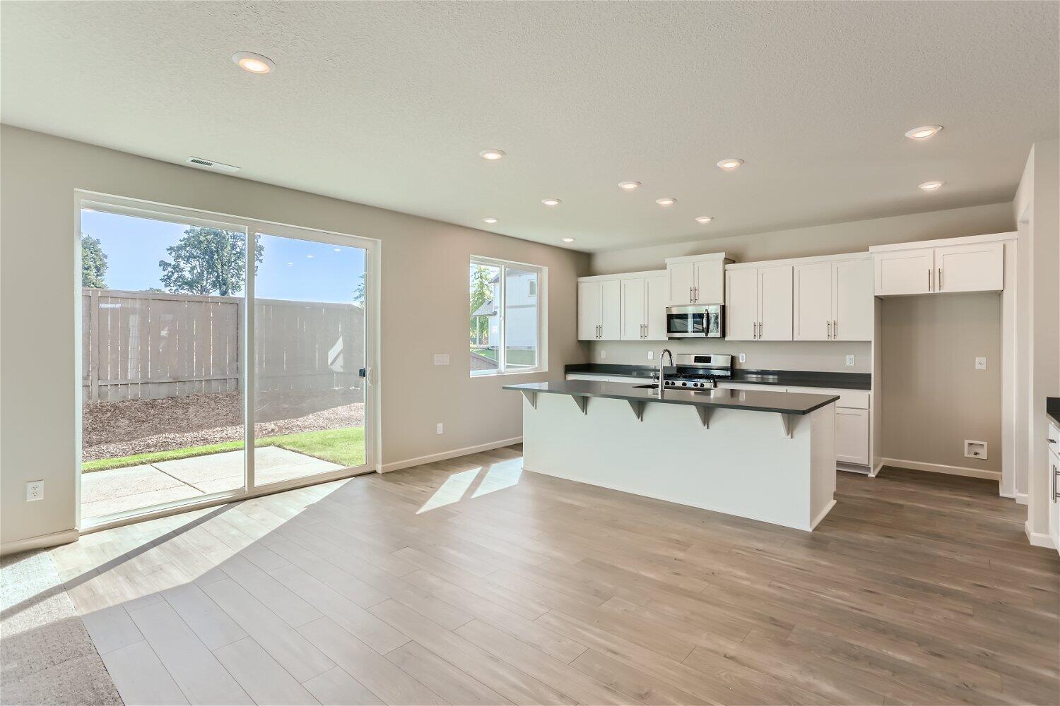 Acadia Pointe Phase 1 and 2 - Residential