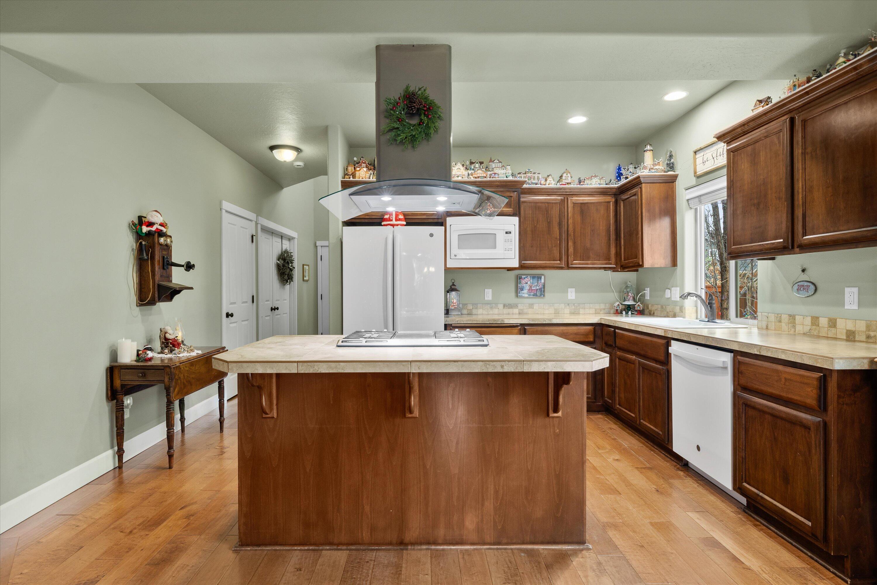 Gardenside - Residential