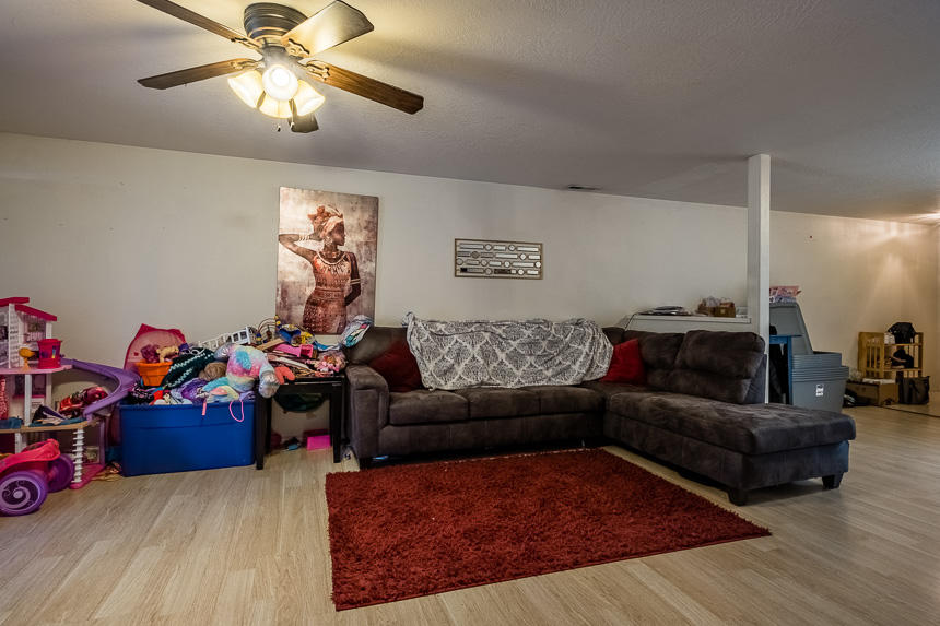 Forest Glen Phase Vii - Residential