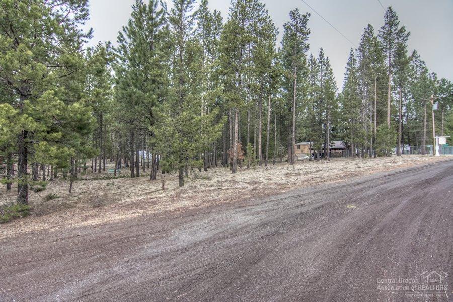 Nicely treed, spacious and ready to build your dream home! This land is just over an acre in size and already has septic, well, and power installed. Also located close to Sunriver Resort, Mt Bachelor, and The Cascade Lakes!