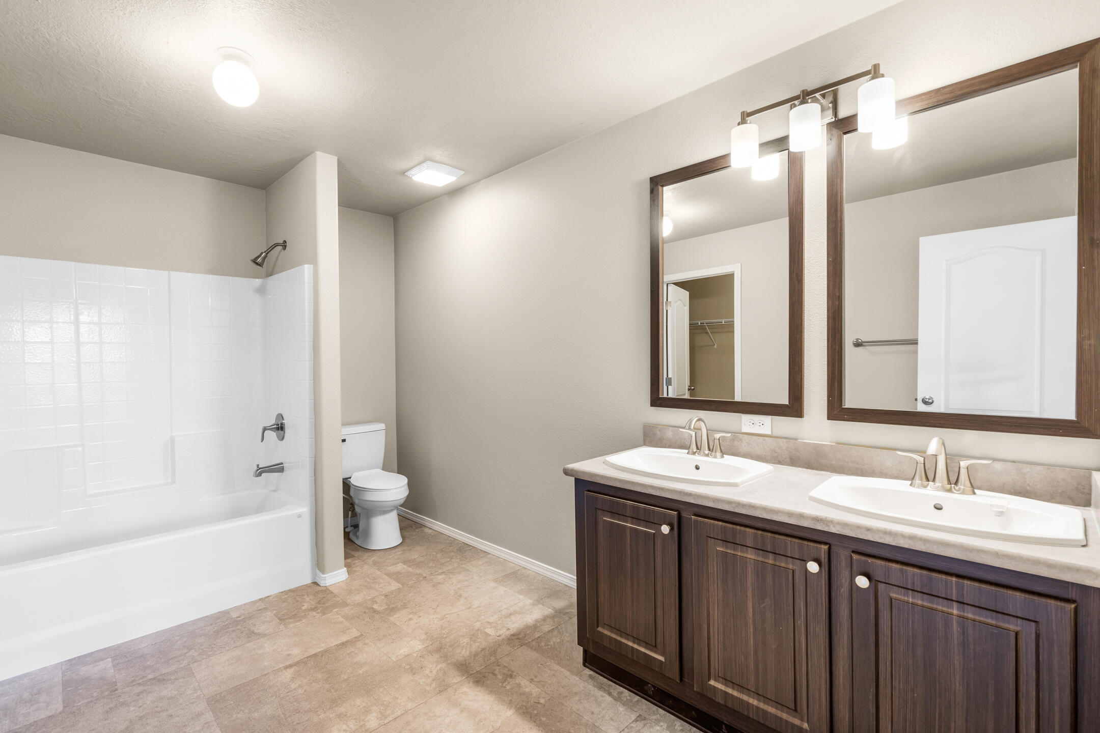 Golden Horseshoe - Residential
