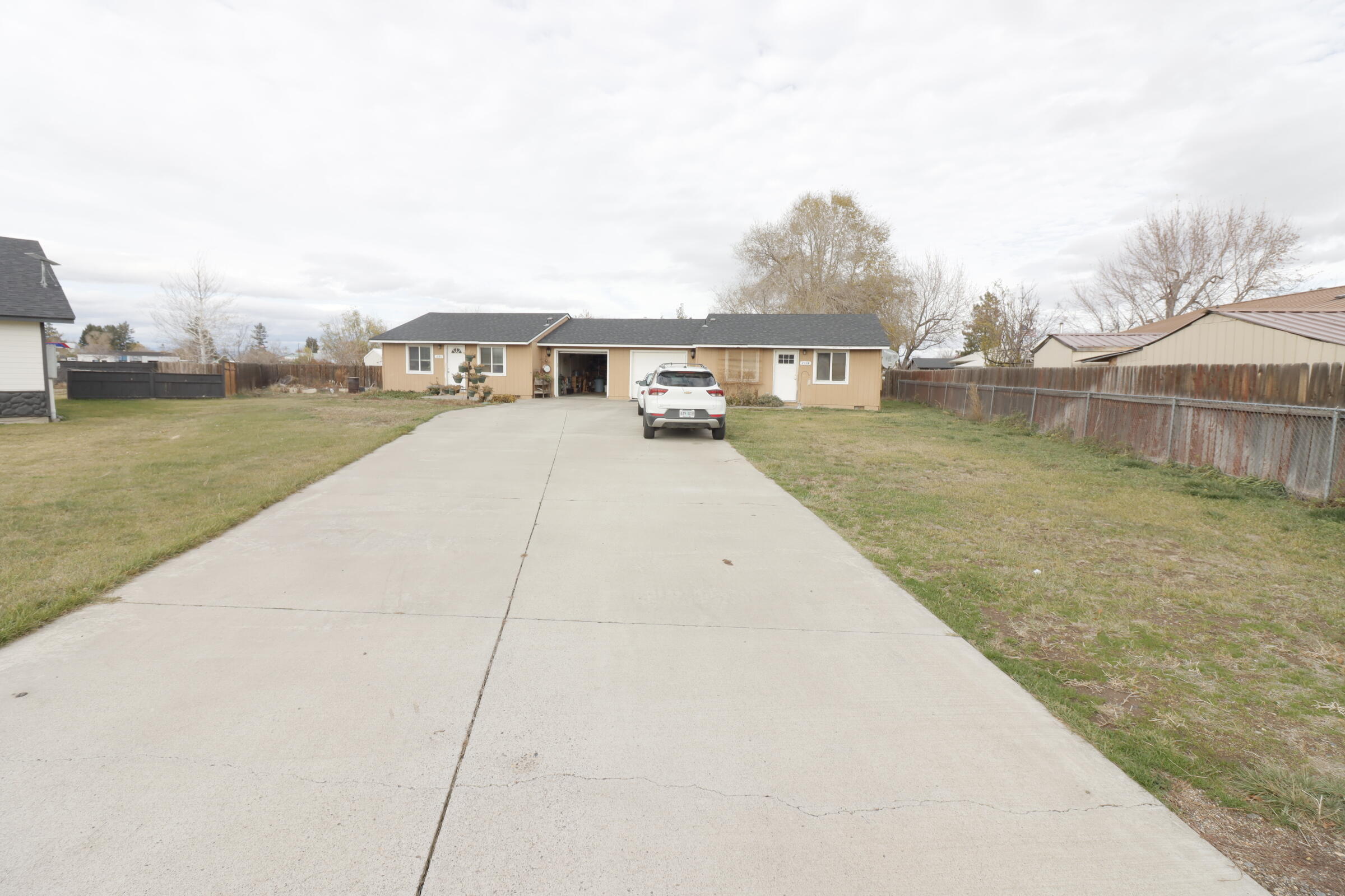 East Valley View Est - Residential Income