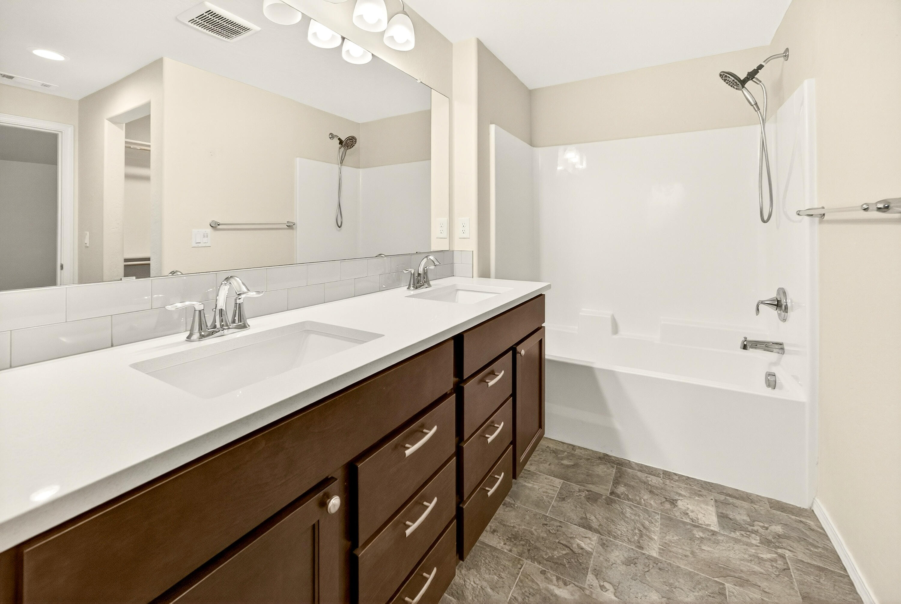 Delta Estates Phase 1 - Residential