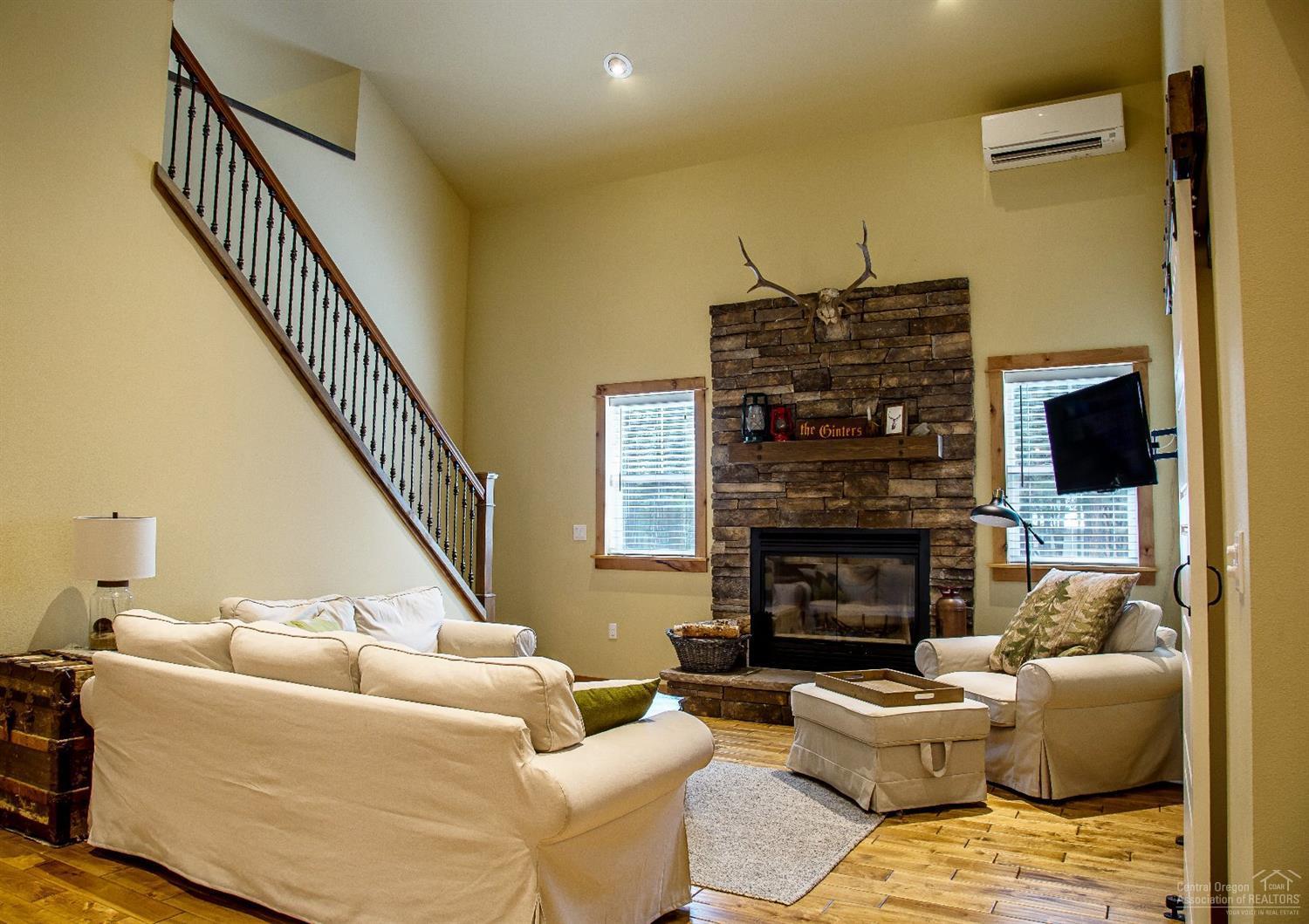 Ponderosa Pines - Residential