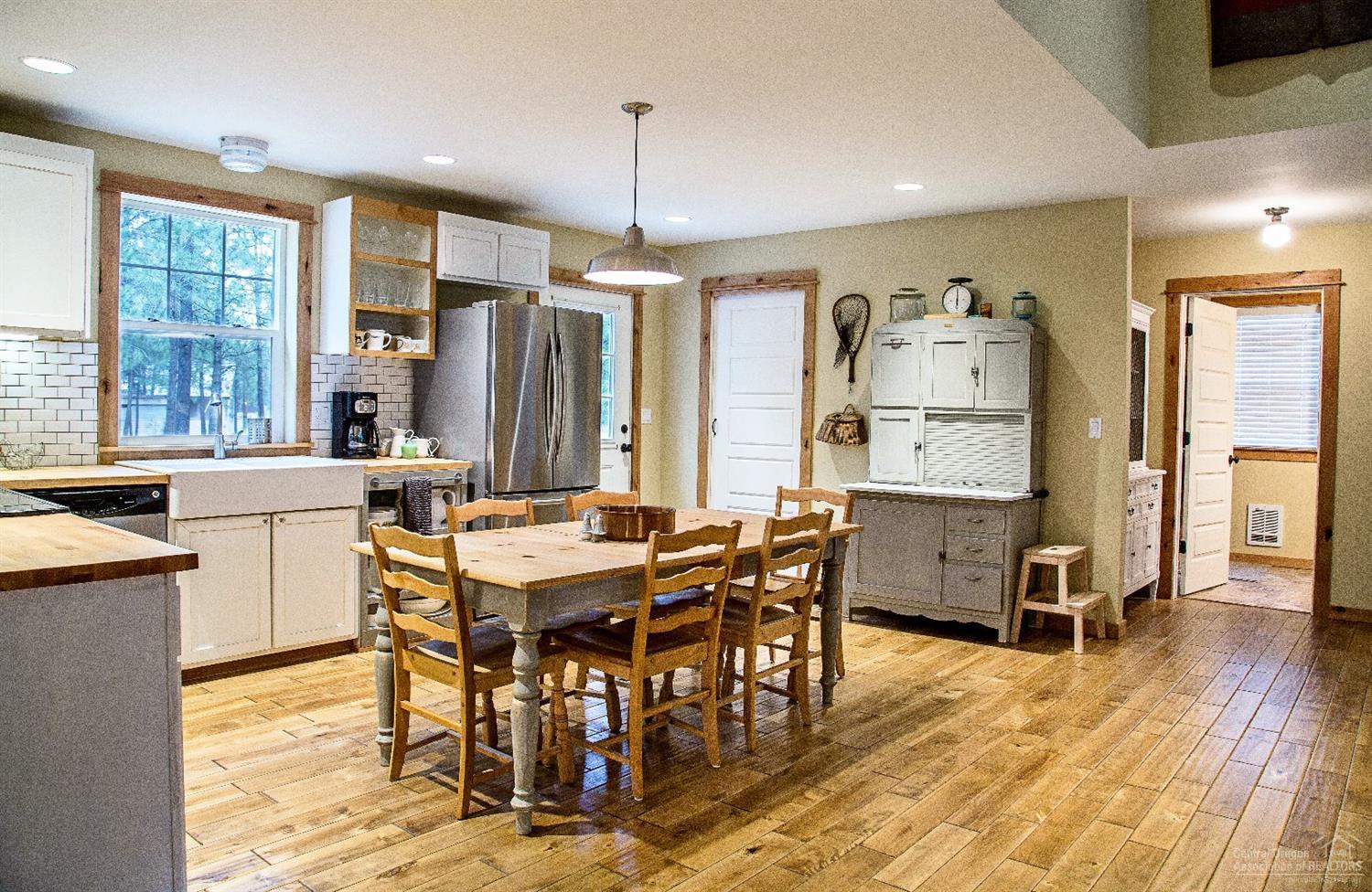 Ponderosa Pines - Residential