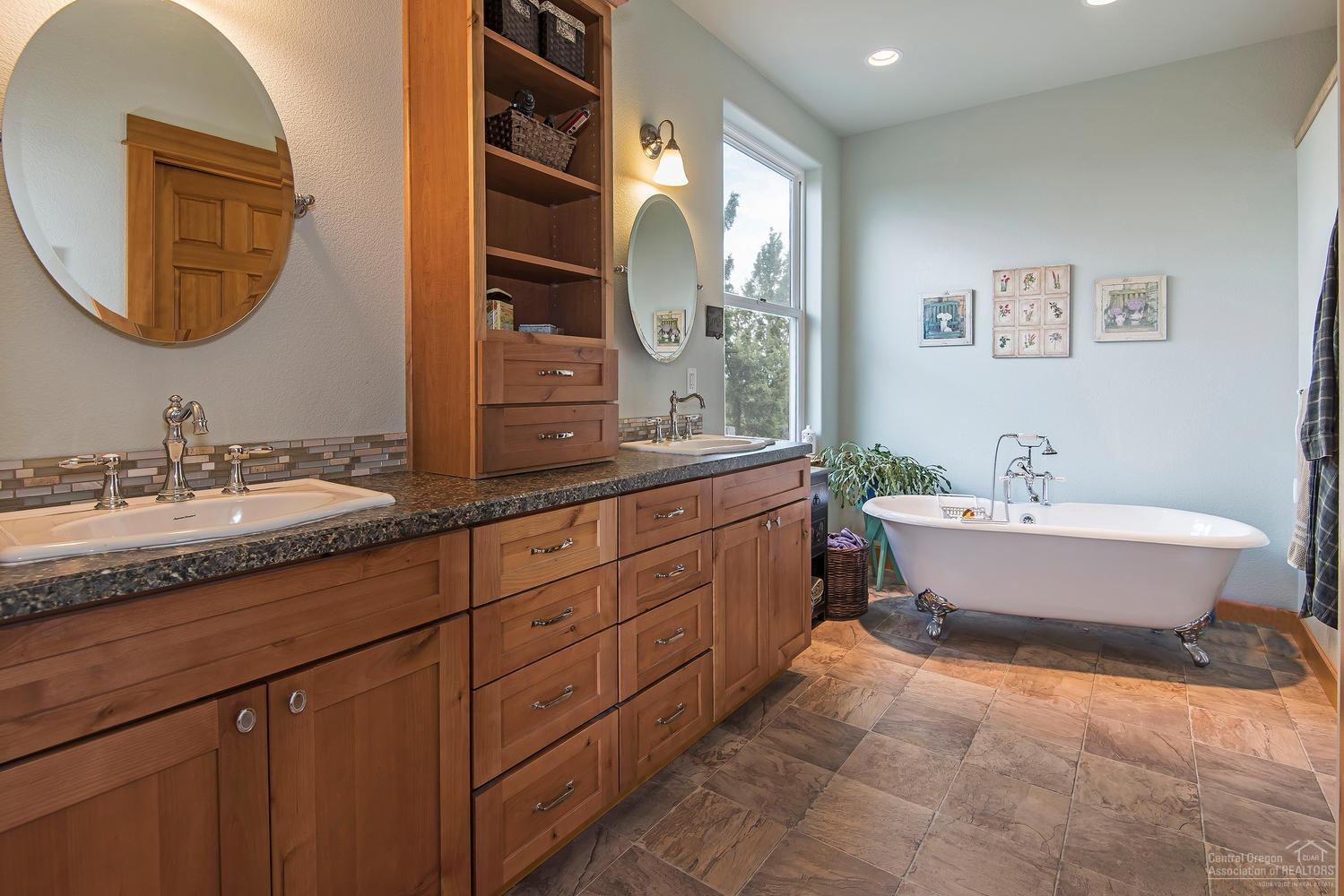 Old Deschutes - Residential