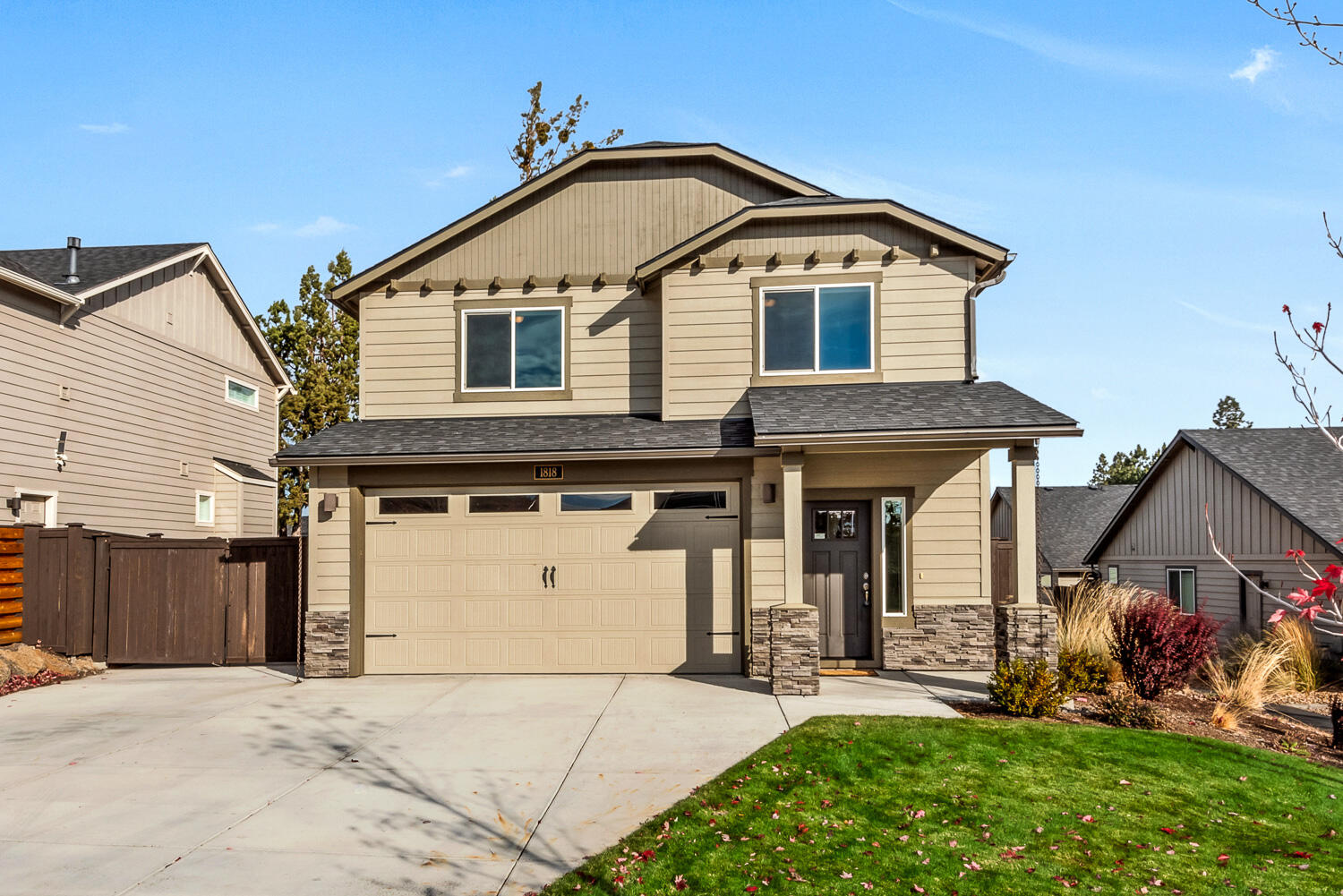 Conveniently located in the Heart of Bend, this popular Hayden Homes ''Harrison'' floor plan is so well cared for that it looks like new. The
open great room features a breakfast bar, gas fireplace, laminate flooring throughout the kitchen and great room, white cabinets, quartz counters, and stainless steel appliances. In addition to the main level primary bedroom, there are two upstairs bedrooms and loft, completing this comfortable two story home. The home also features an extended garage, covered patio, RV parking, AC and large storage shed in the fenced backyard. Don't miss the opportunity to own this special home in Leehaven!
