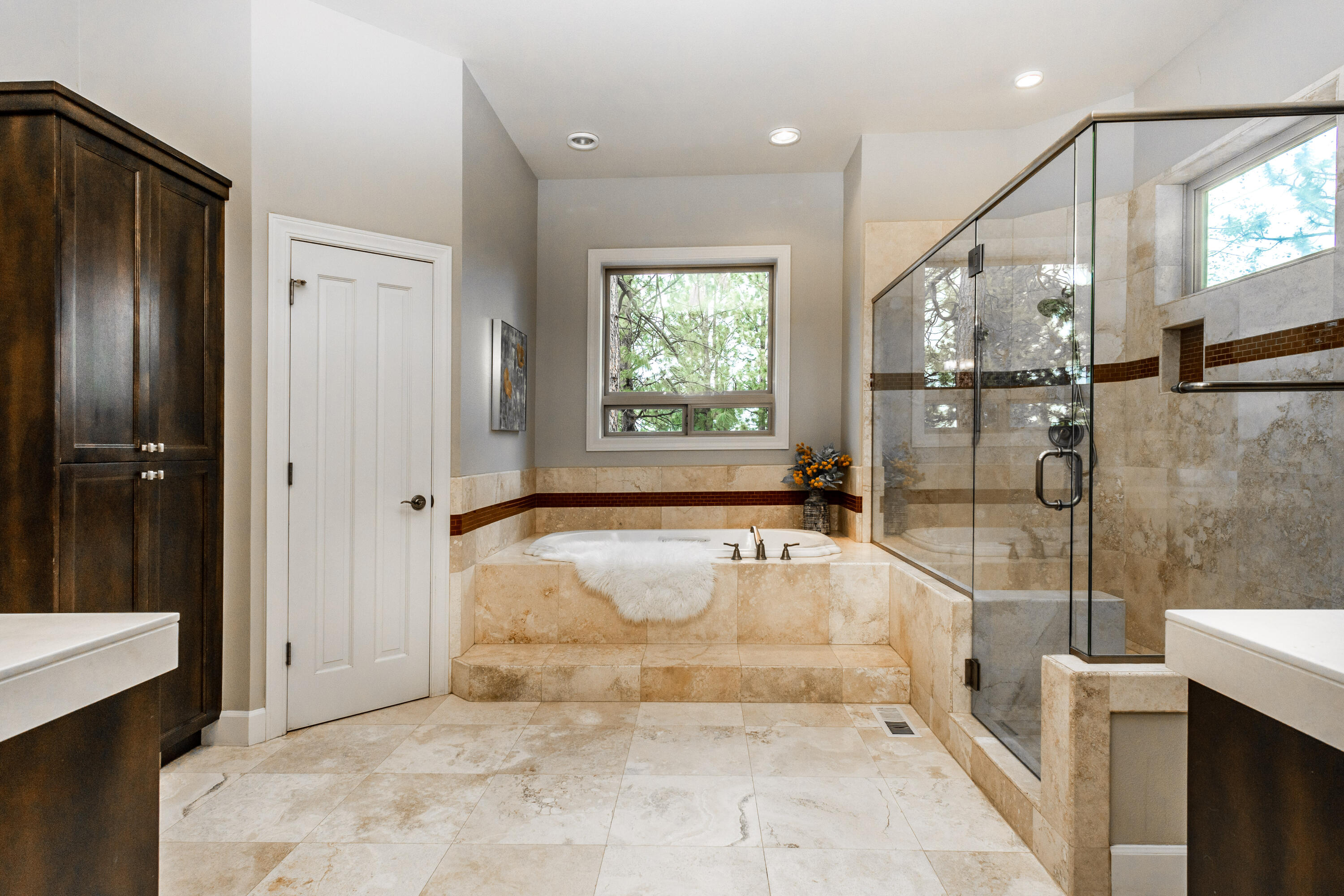 Awbrey Butte - Residential