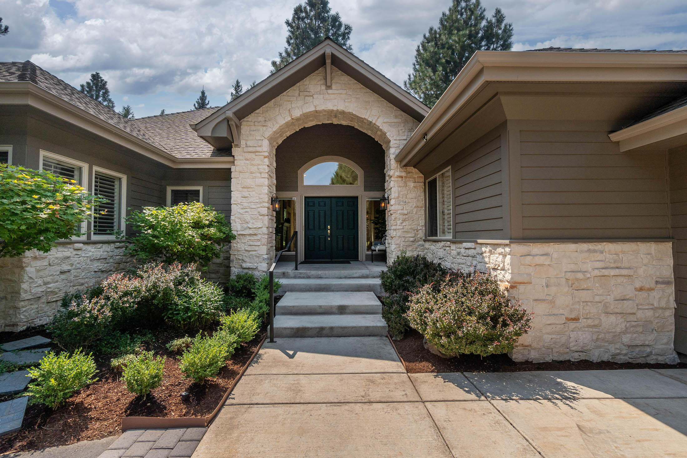 Awbrey Glen - Residential